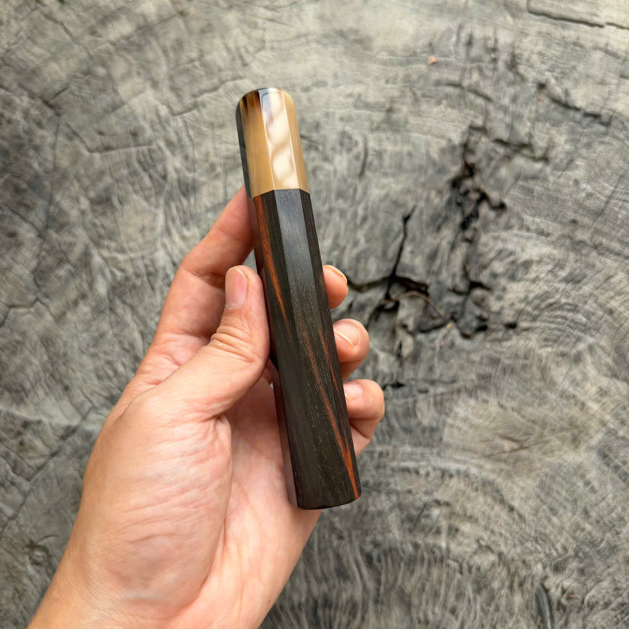 I - 42 Siamese Rosewood Wa handle, Marble horn Ferrule, 140mm handle