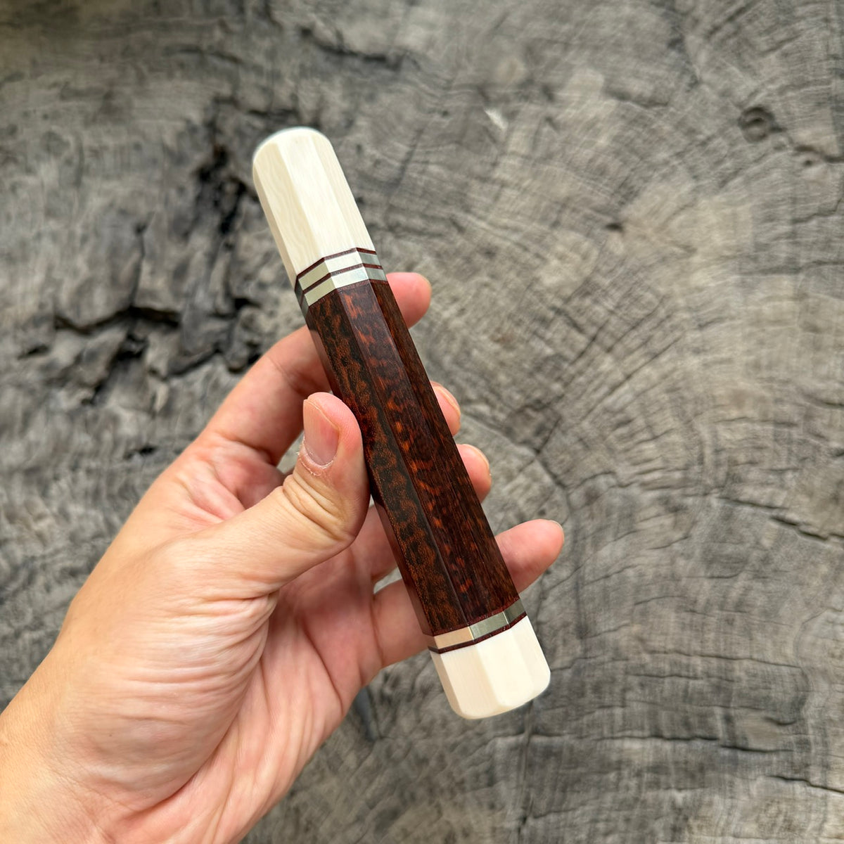 Snake wood Wa handle with White Ferrule, end cap and 3 Nickel and 5 red rings
