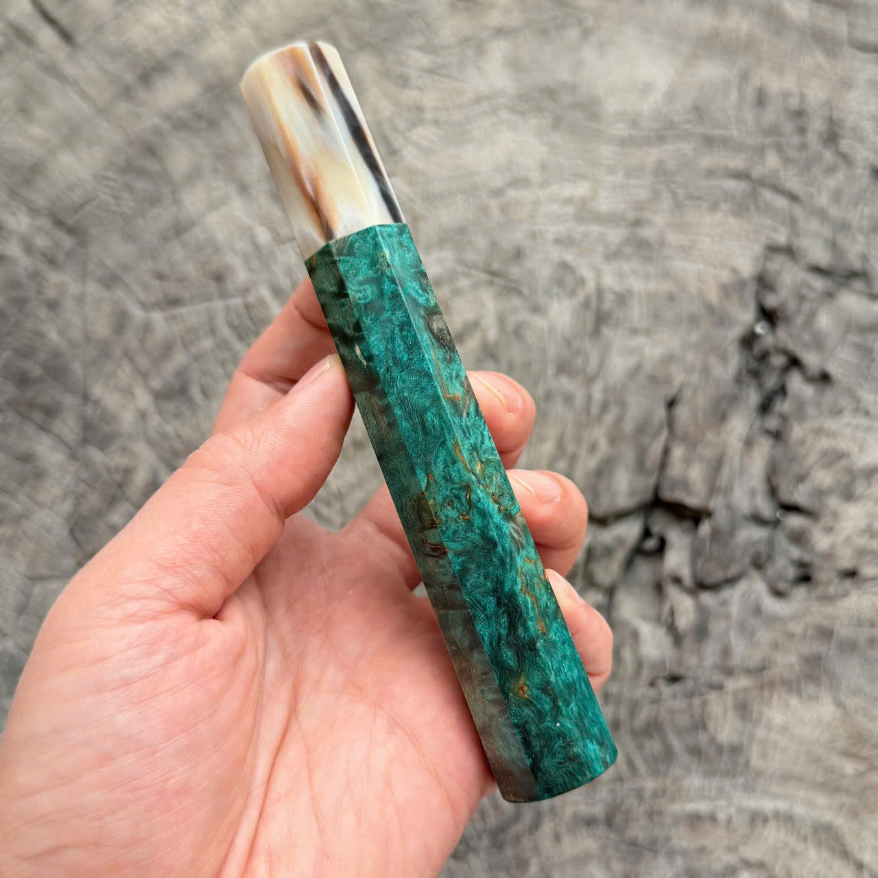 I - Blue Stabilzied Burl wood Wa handle, Cream horn Ferrule, 140mm handle