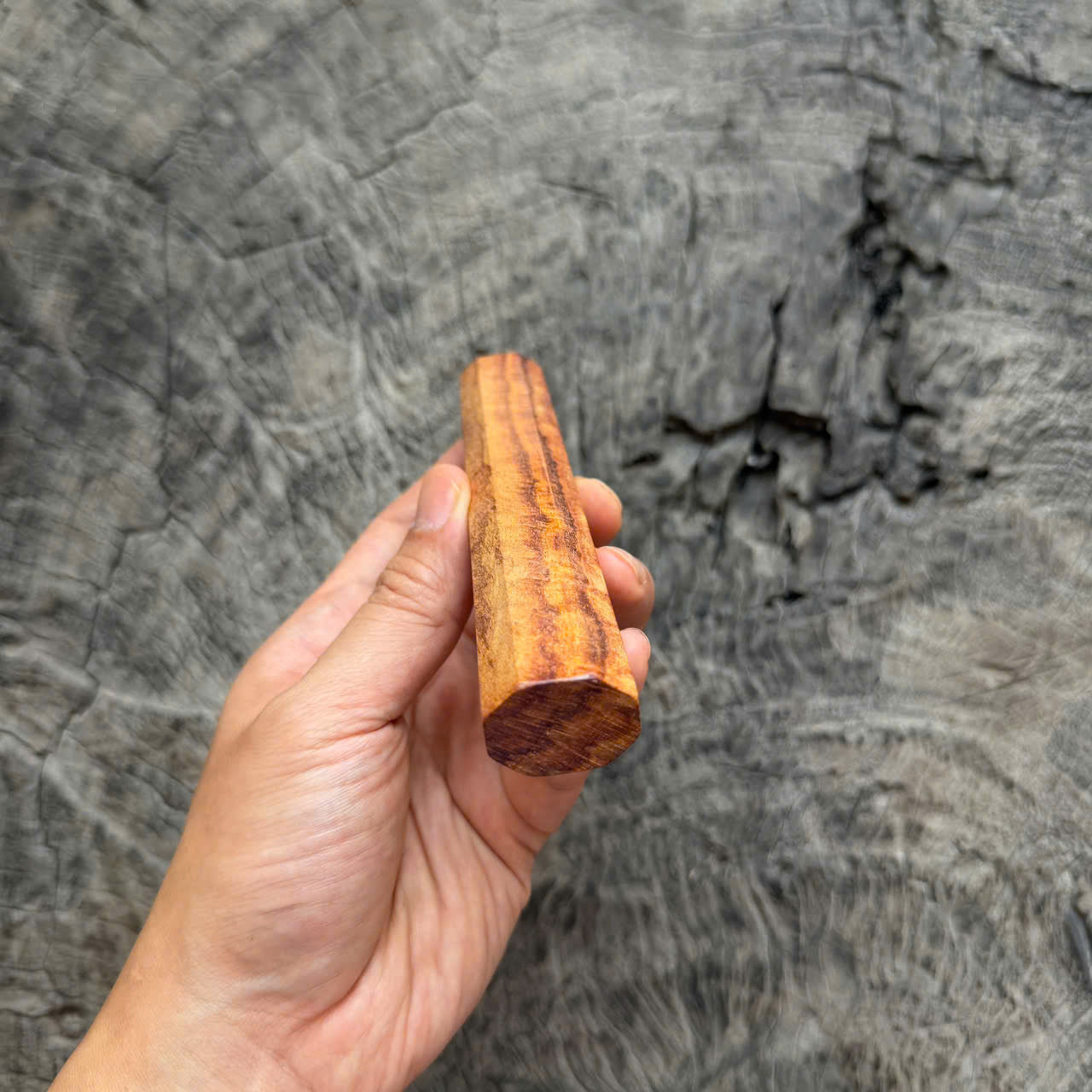 I- Rare Cool Huanghuali wood Wa handle, Mono, 135mm handle