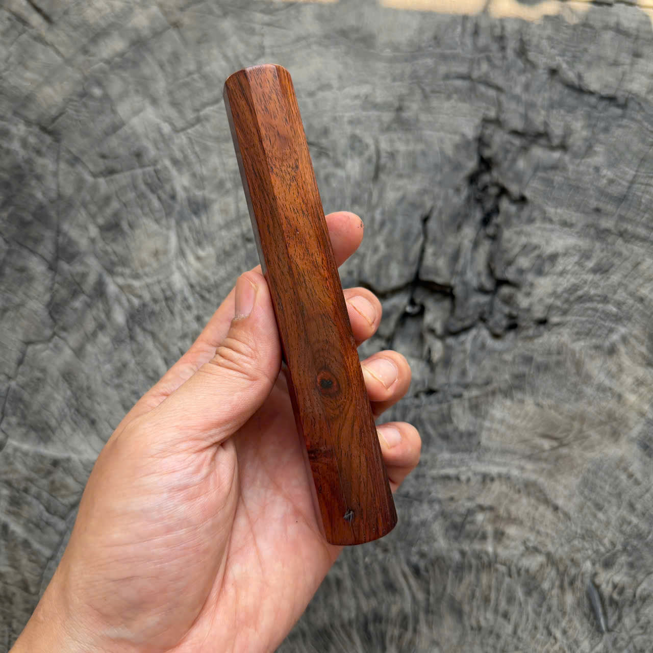 I - 42 Siamese Rosewood Wa handle, Mono, 145 mm handle
