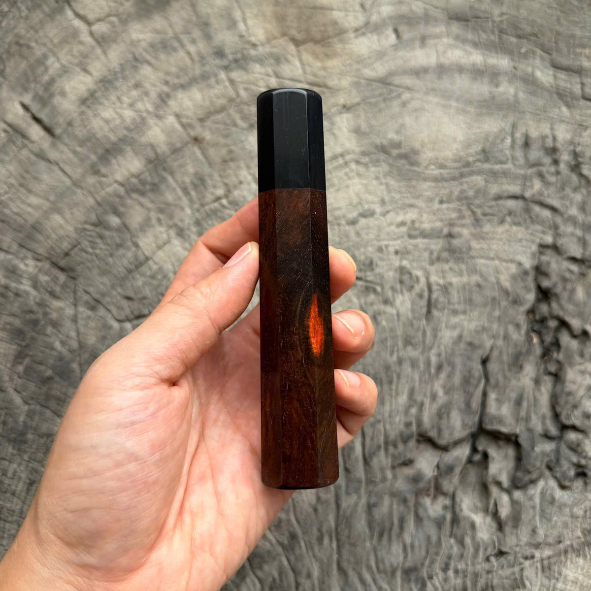 I - 55 Siamese Rosewood Wa handle, Black horn ferrule, 130mm handle