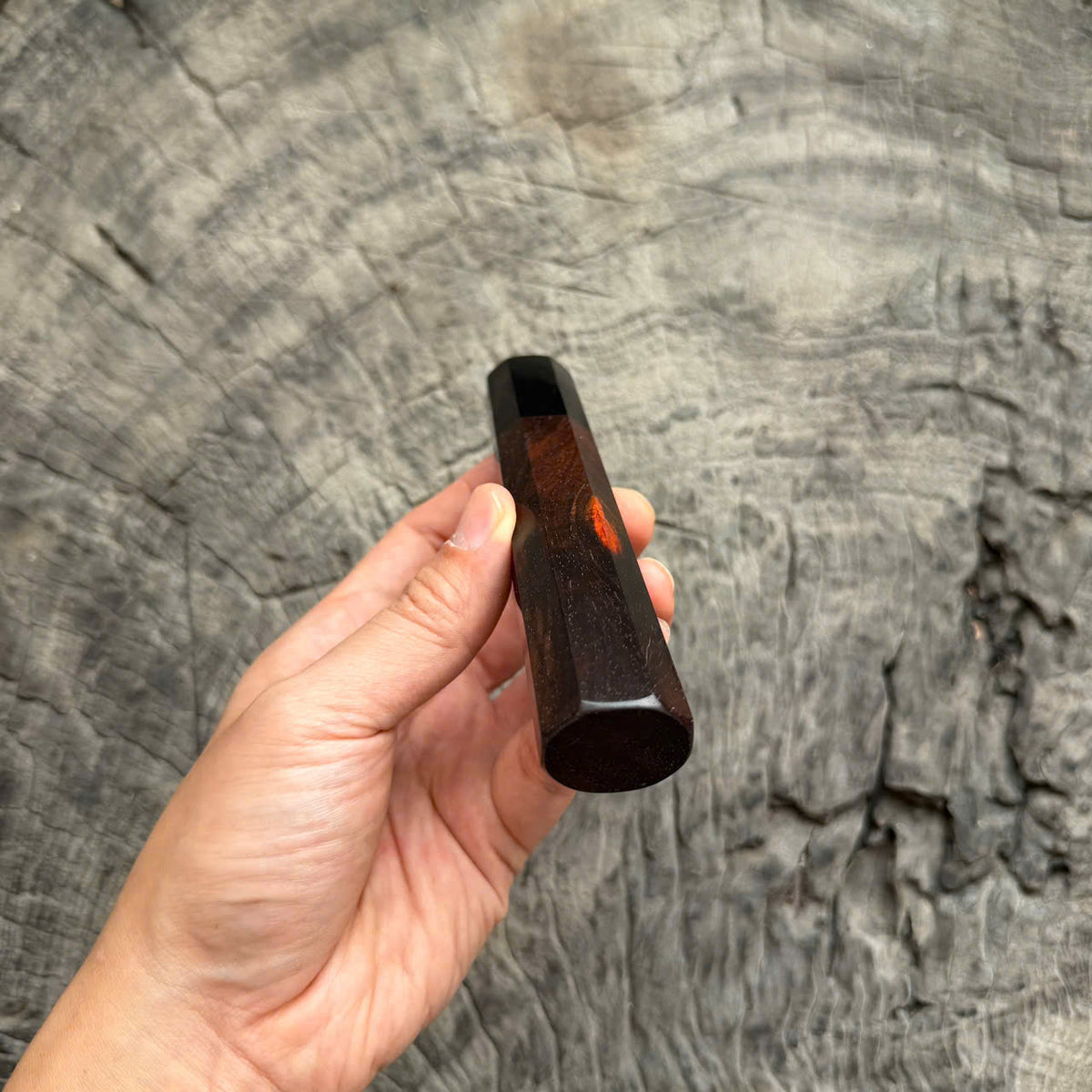 I - 55 Siamese Rosewood Wa handle, Black horn ferrule, 130mm handle