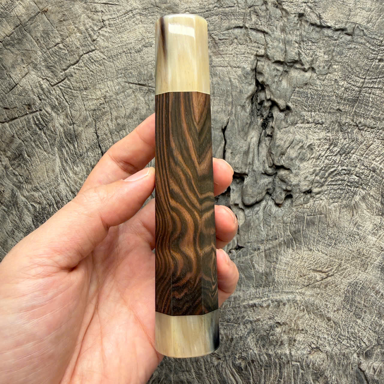 I - 5 Macassar EbonyWa handle, White Horn ferrule and end cap - 145 mm