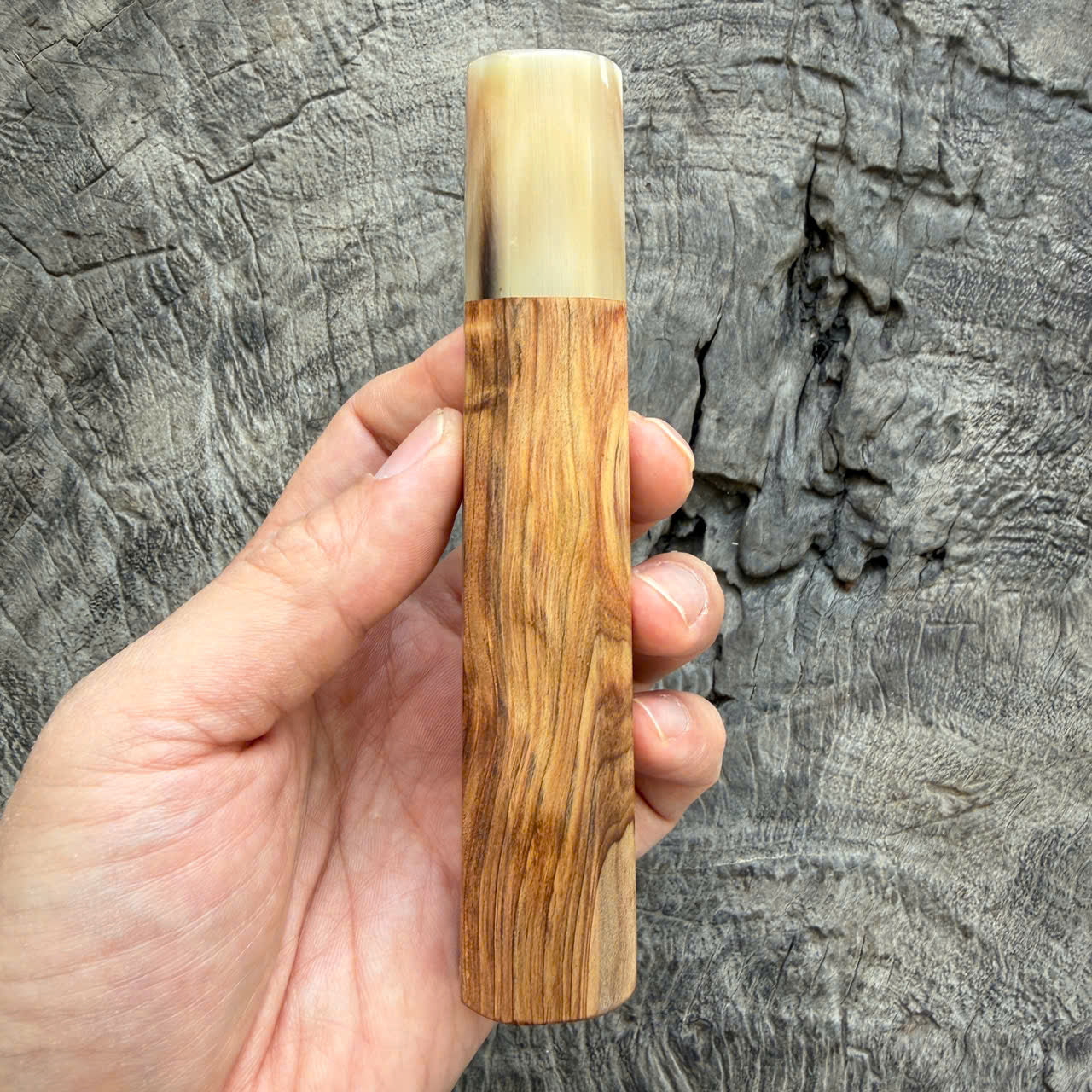 I- 14 Japanese Tamamoku Cedar (Rich oil) Wa handle, Marble Horn Ferrule - 135mm