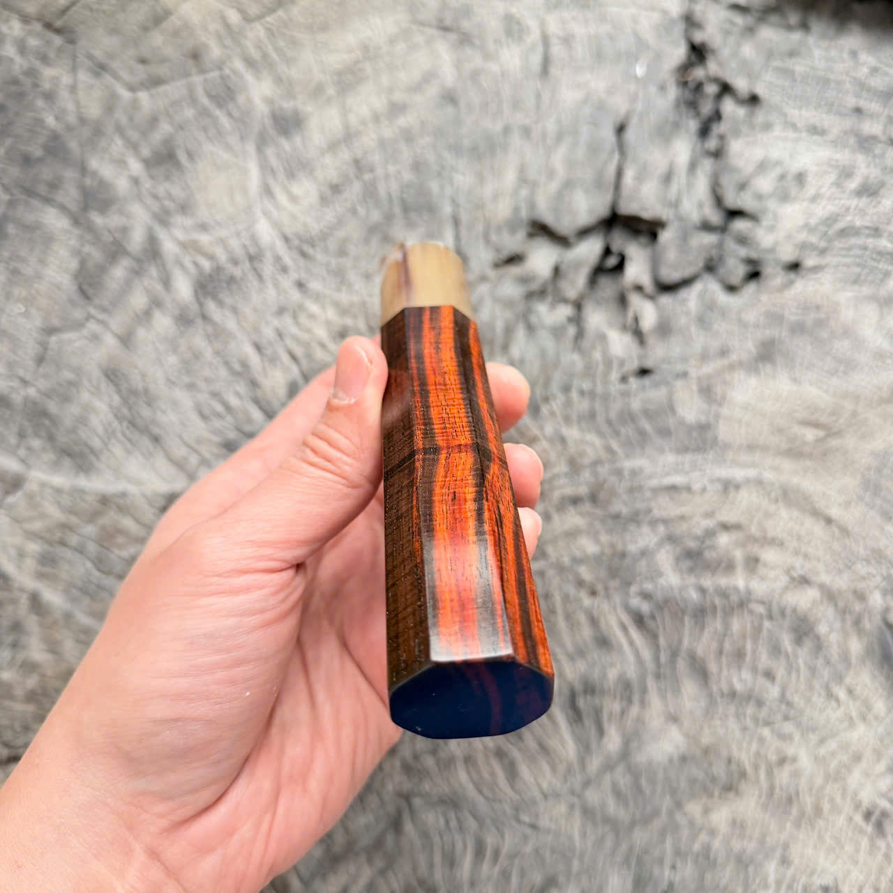 I - Cool Curly Red Black Siamese Rosewood Wa handle, Marble horn ferrule,  145 mm handle