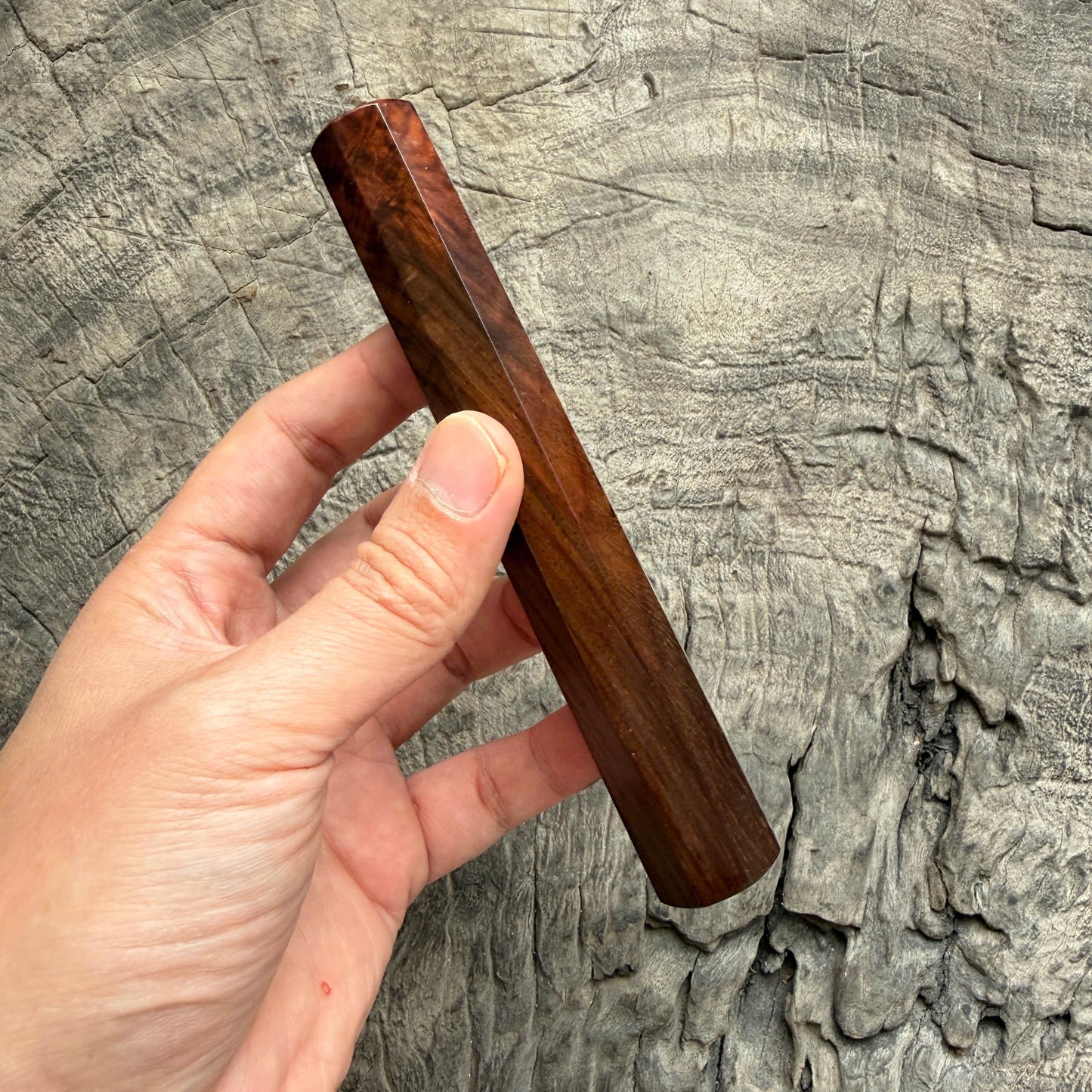 I - 24 Curly Siamese Rosewwood Wa handle , Mono - 140mm