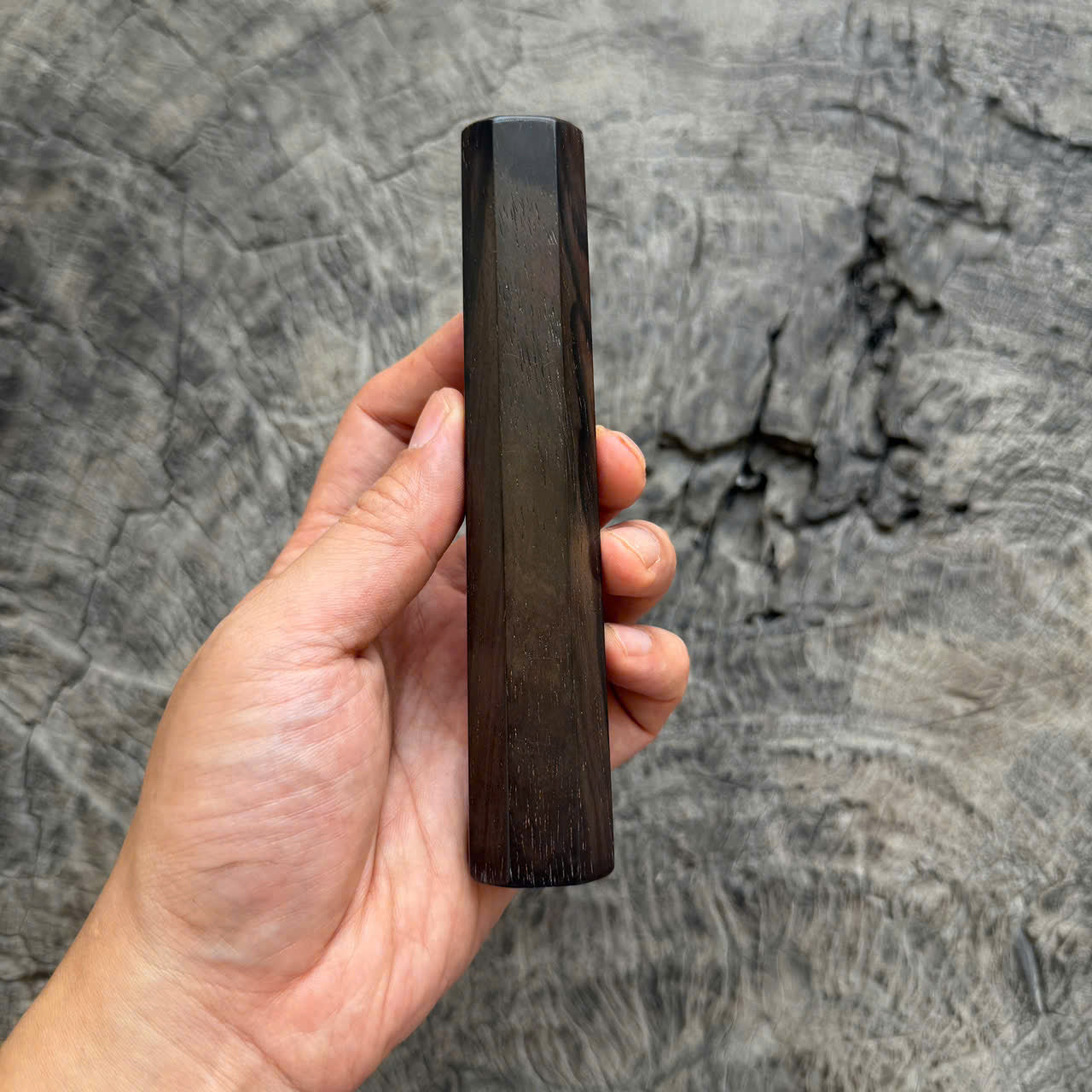 I - 46 Black Siamese Rosewood Wa handle, Mono, 145 mm handle
