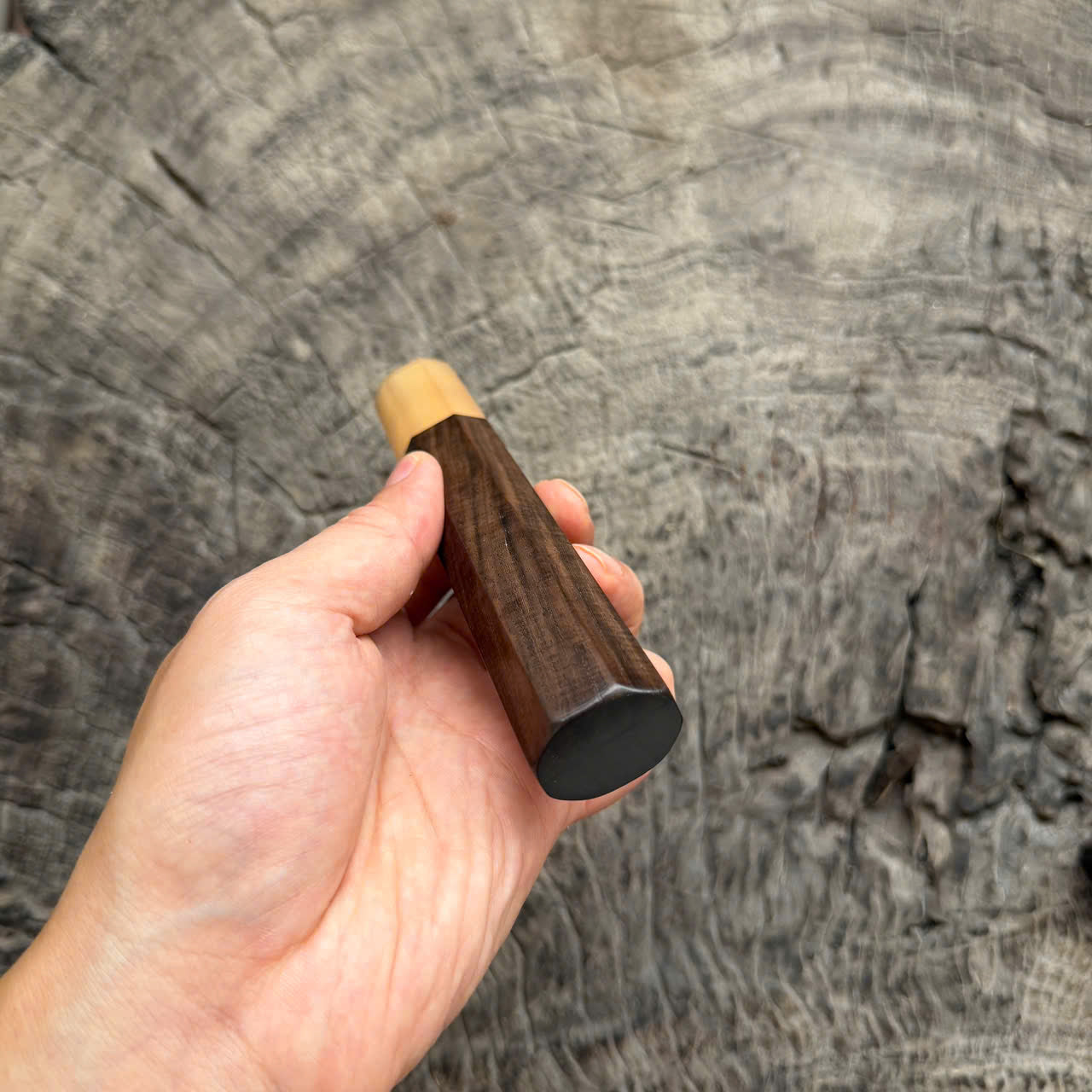 I -9 Dark Siamese Rosewood Wa handle, White horn Ferrule , 140mm handle