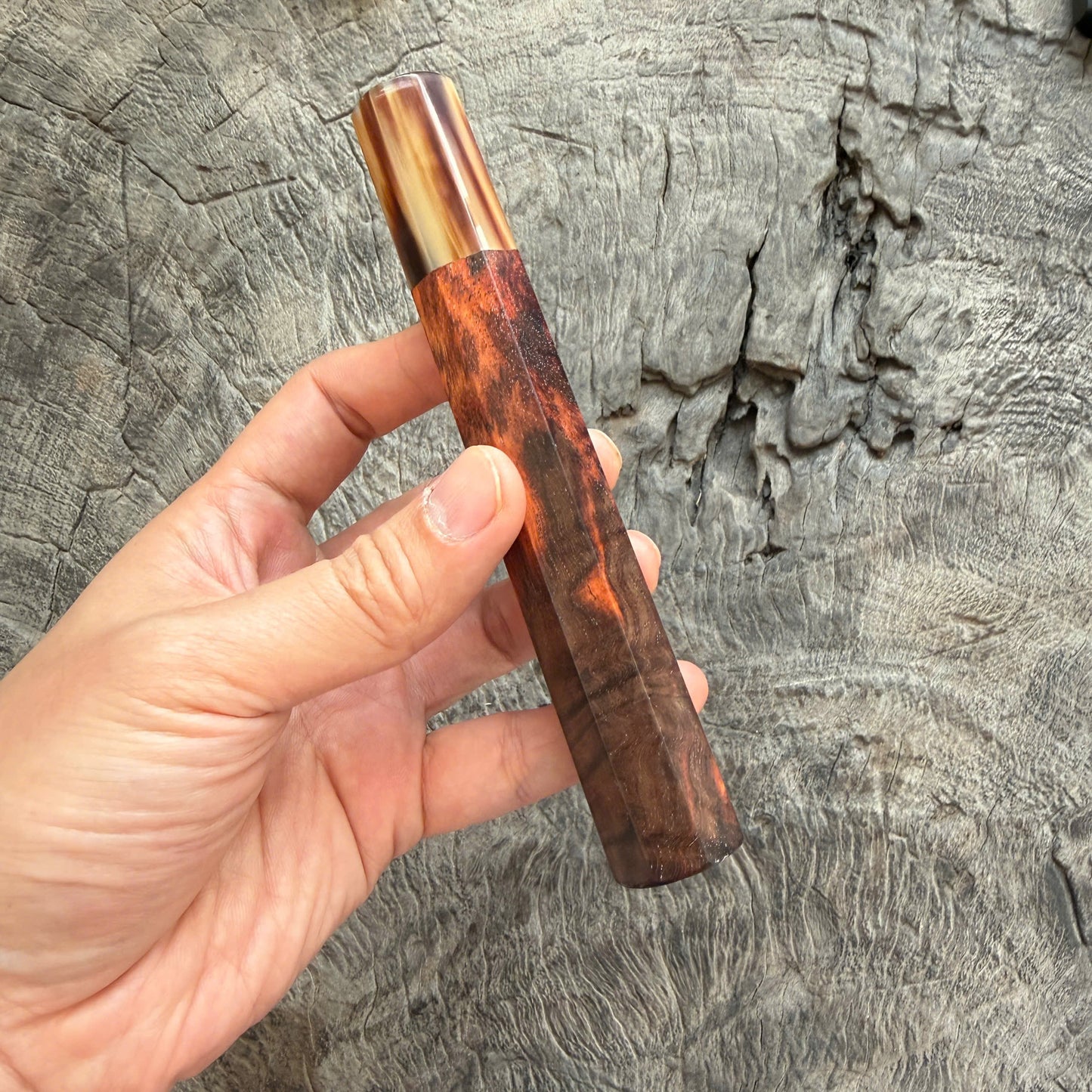 I - 31 Quilted Siamese Rosewood Wa handle, Marble Horn Ferrule - 145 mm