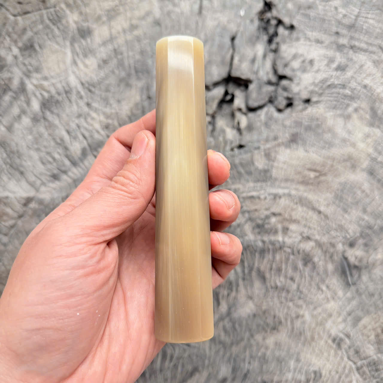 I- 10 Pure Full White Horn, Wa handle, 135mm handle