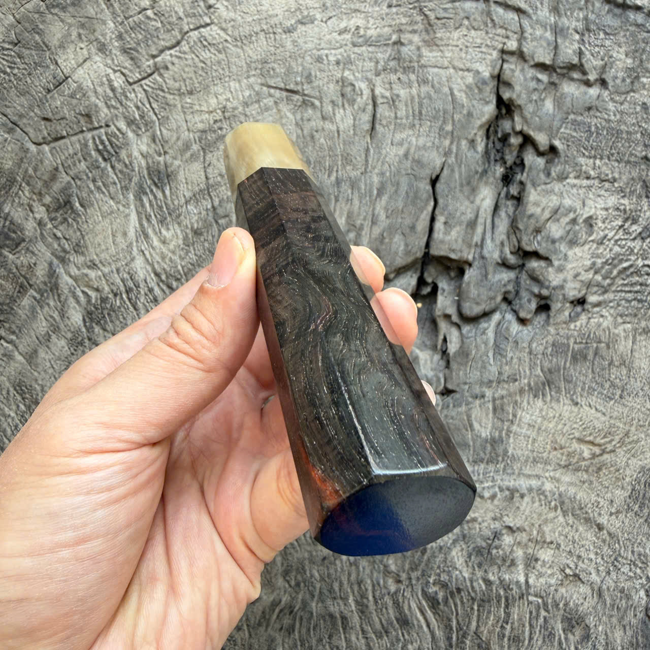 I - Amazing Black Siamese Rosewood Wa handle, Ivory Horn Ferrule - 145 mm