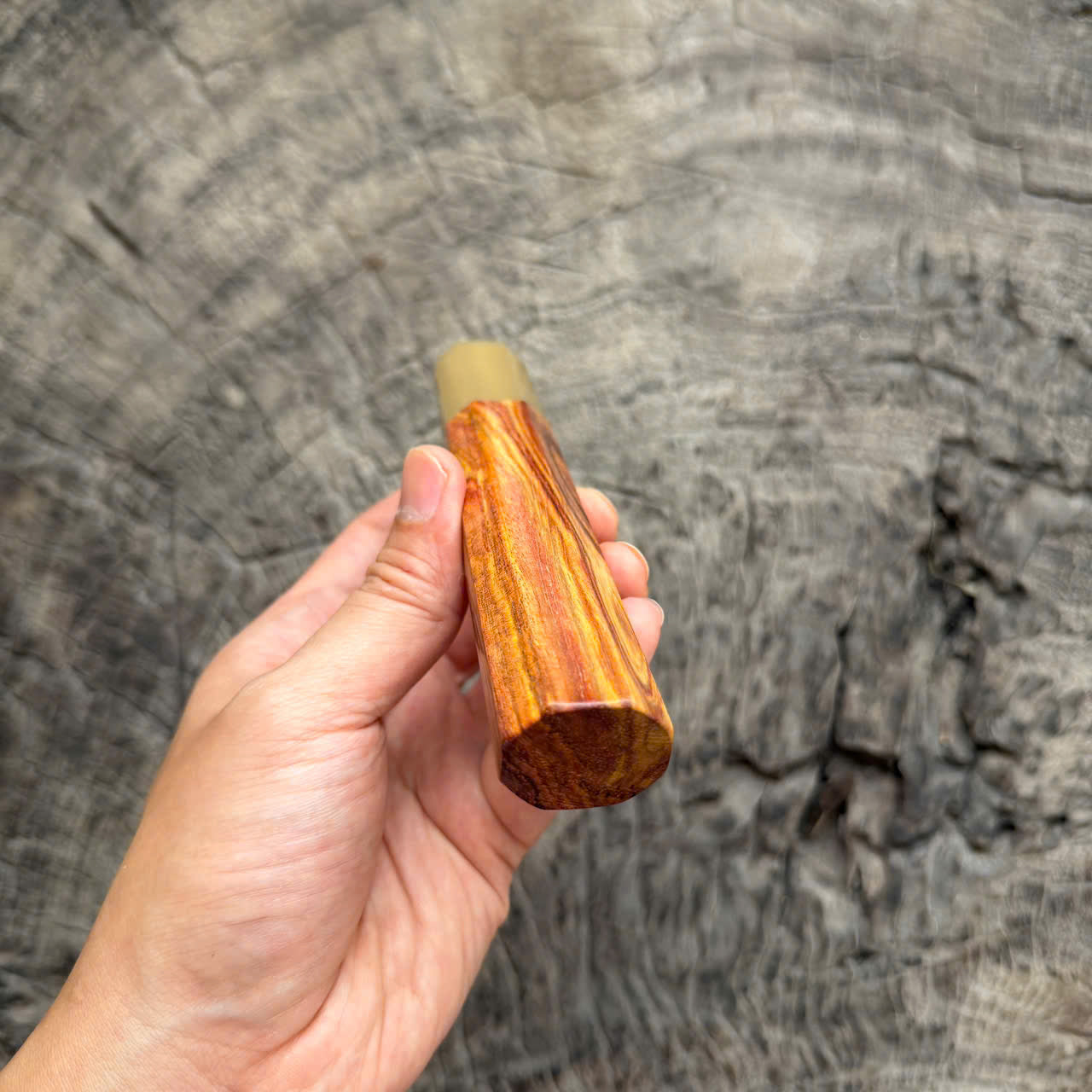 I - 10 Huanghuali wood wa handle , Nice White horn Ferrule , 140mm handle