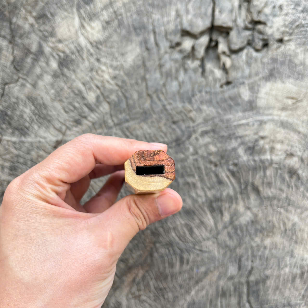 I - 8 Two tone Huanghuali wood Wa handle,  mono - 140mm