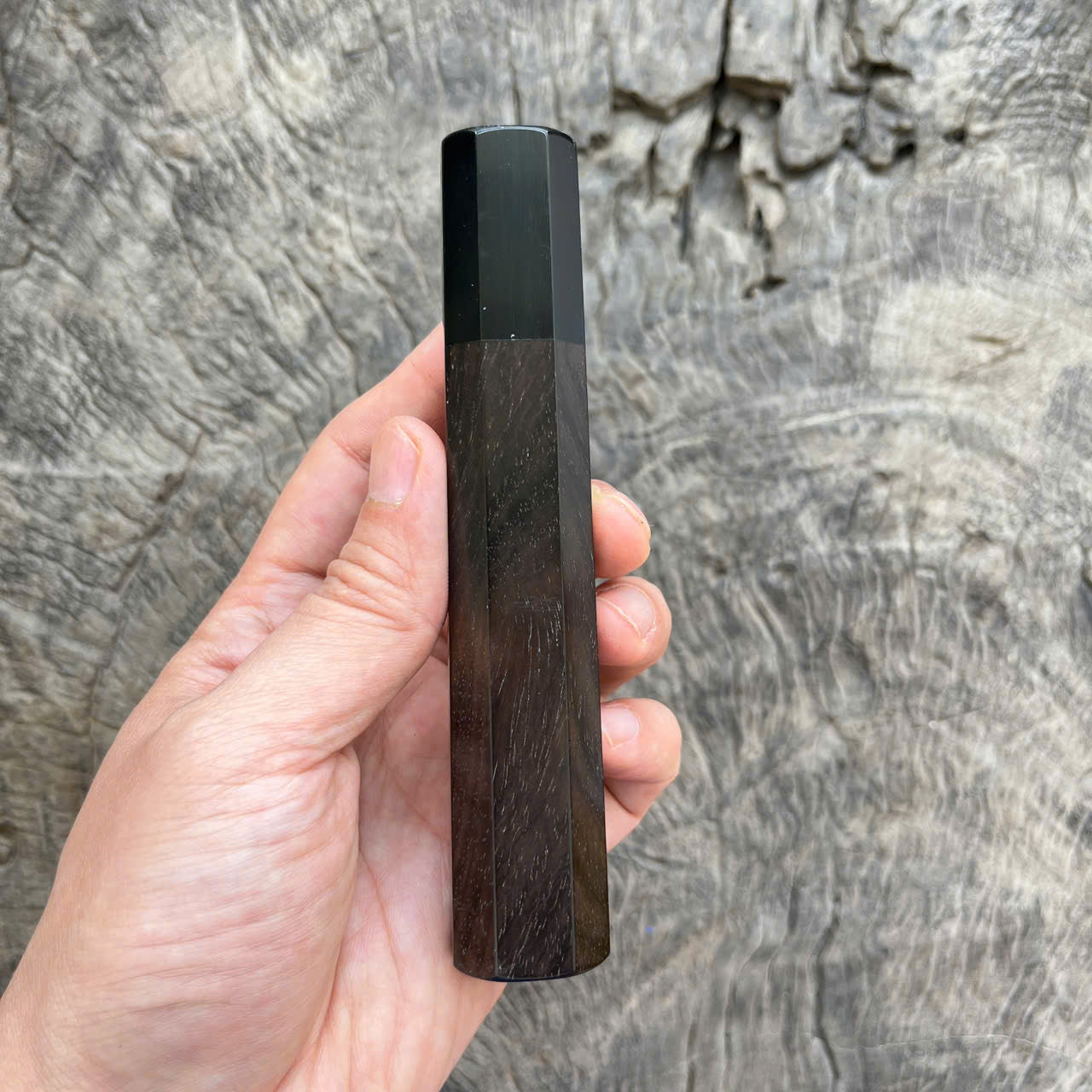 I- 11 Dark Siam Rosewood Wa handle, black horn ferrule - 135mm
