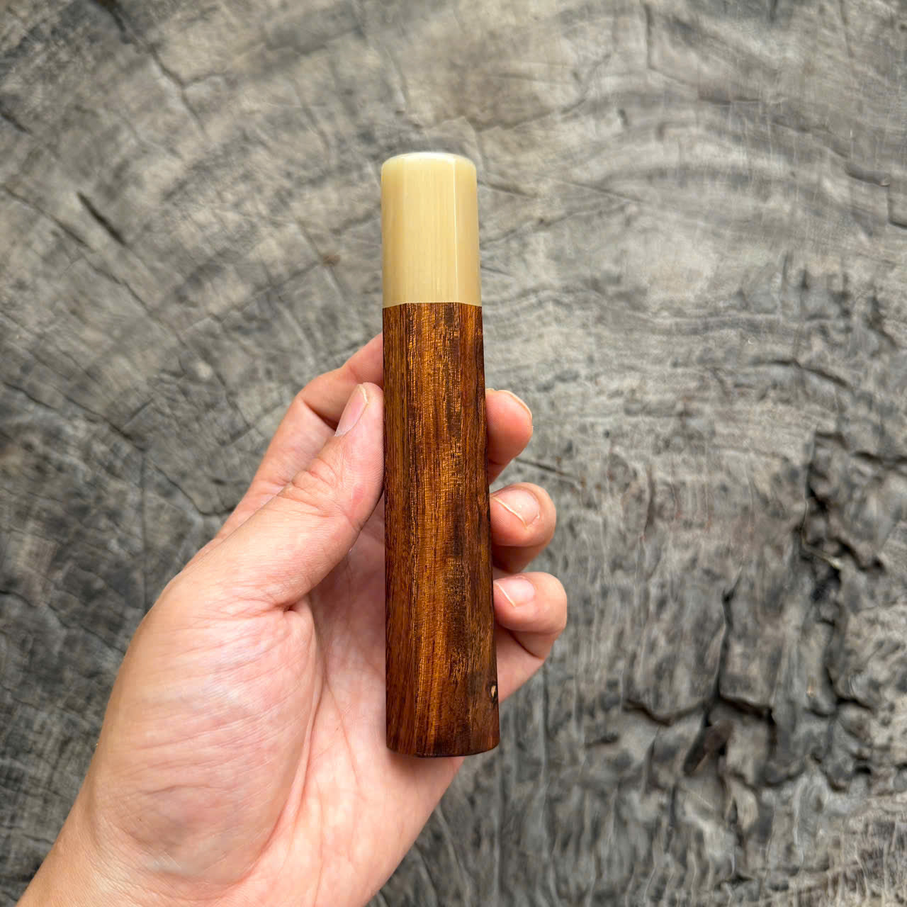 I- 7 Desert Ironwood Wa handle, White horn Ferrule - 135mm