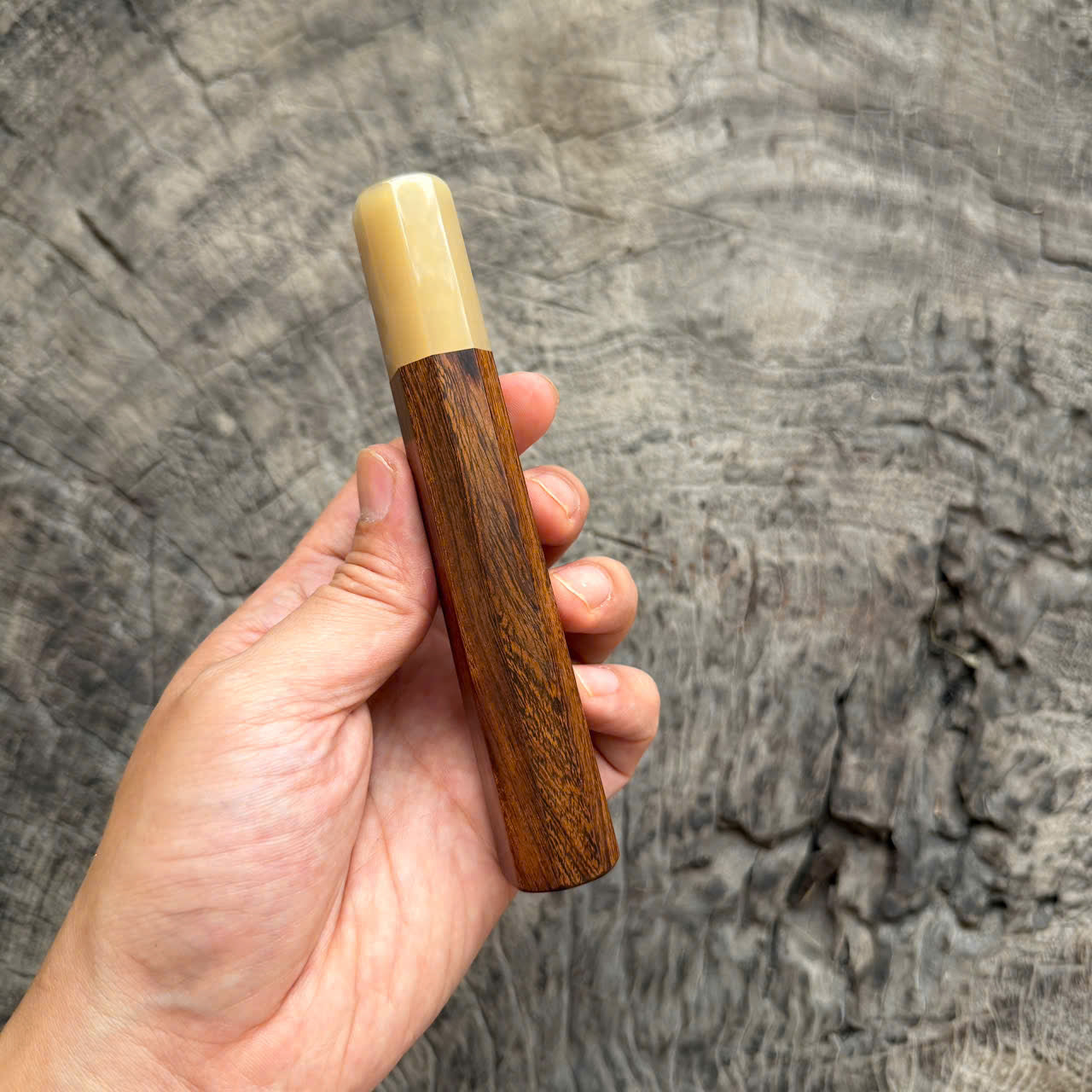 I- 7 Desert Ironwood Wa handle, White horn Ferrule - 135mm