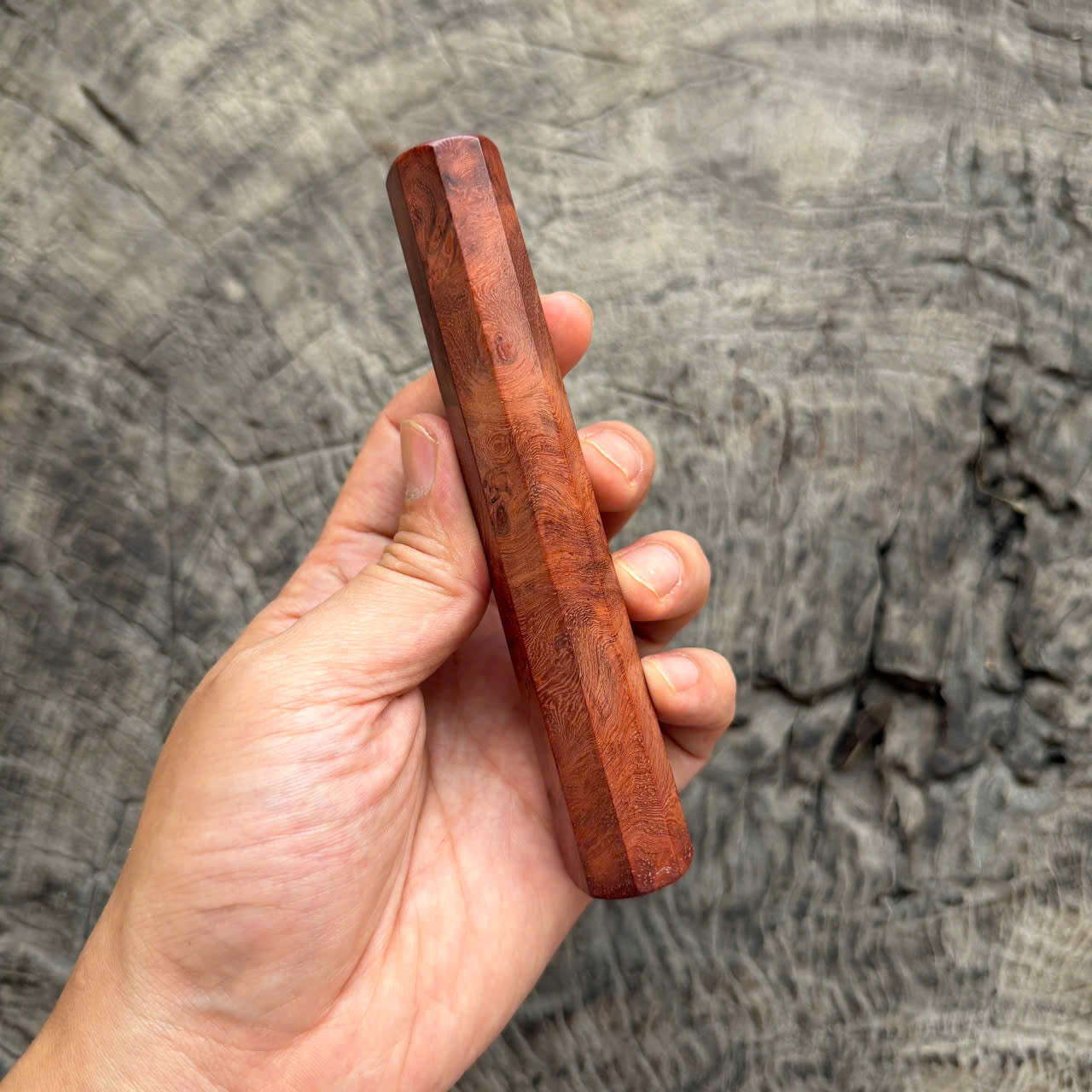 I - 6 Red Amboyna Burl Wa handle, Mono- 130mm