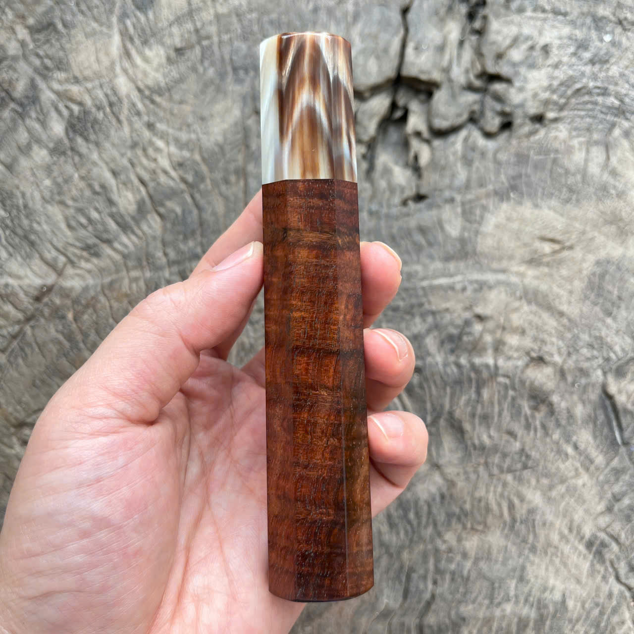 I - 6 Dark Curly Siam Rosewood Wa handle,  Marble horn - 140mm
