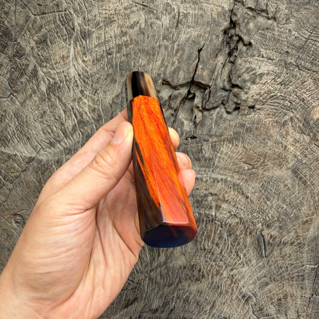 I- 21 Black Red Siamese Rosewood Wa handle, Marble horn Ferrule - 135mm