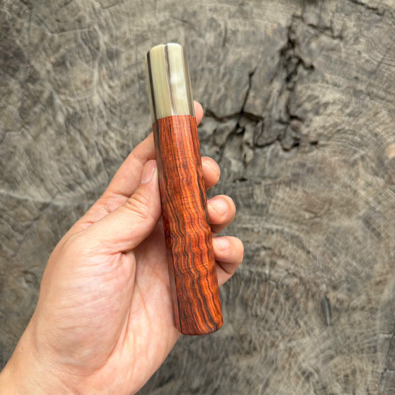 I - 3D Red Siamese Rosewood Wa handle, Black White horn Ferrule, 145 mm handle