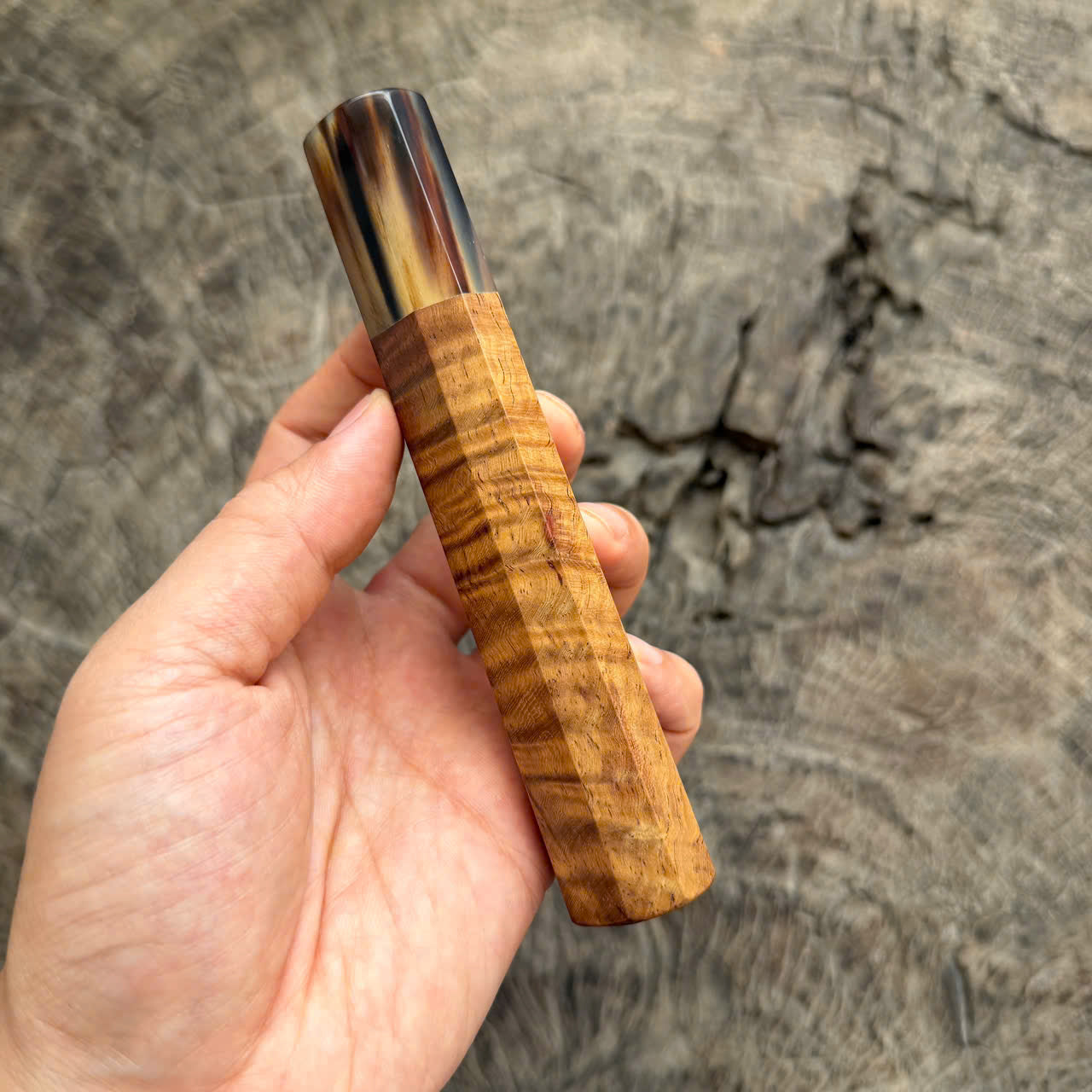 I - Very special Curly Gold Rosewood Wa handle , Marble horn Ferrule , 140mm handle