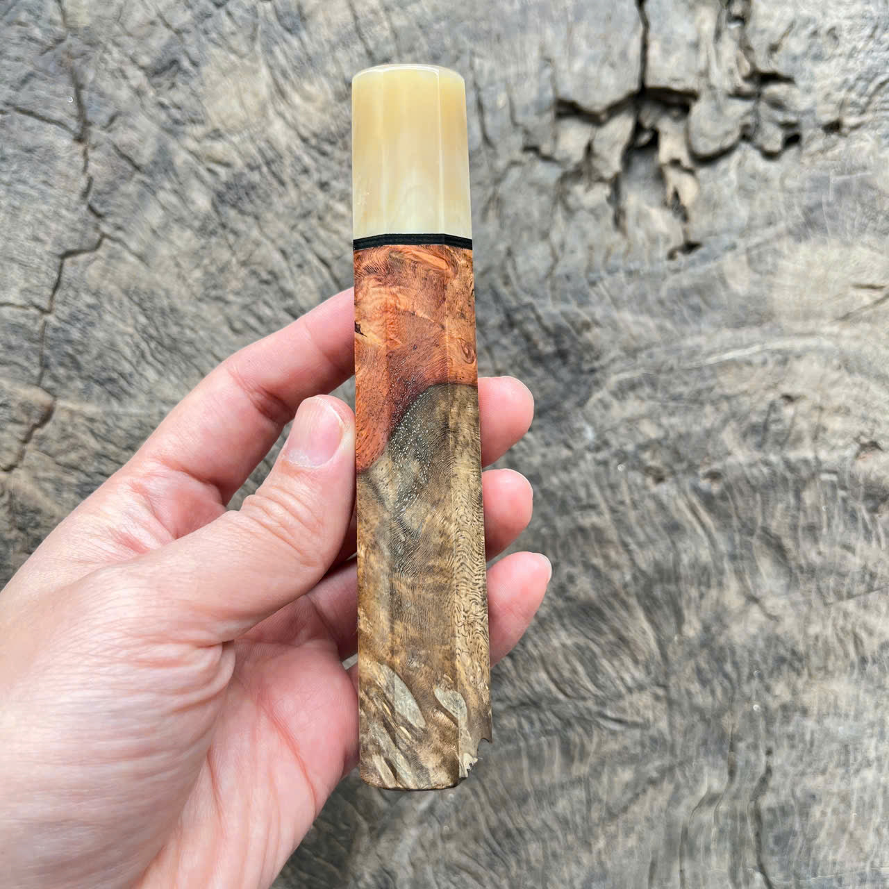 I - Two tone Amboyna burl live edge with white horn ferrule and black G10 spacer, 140mm