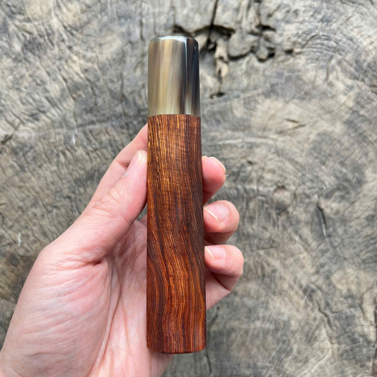 I - Lovely Cross grain Rosewood, Marble horn ferrule, 140mm