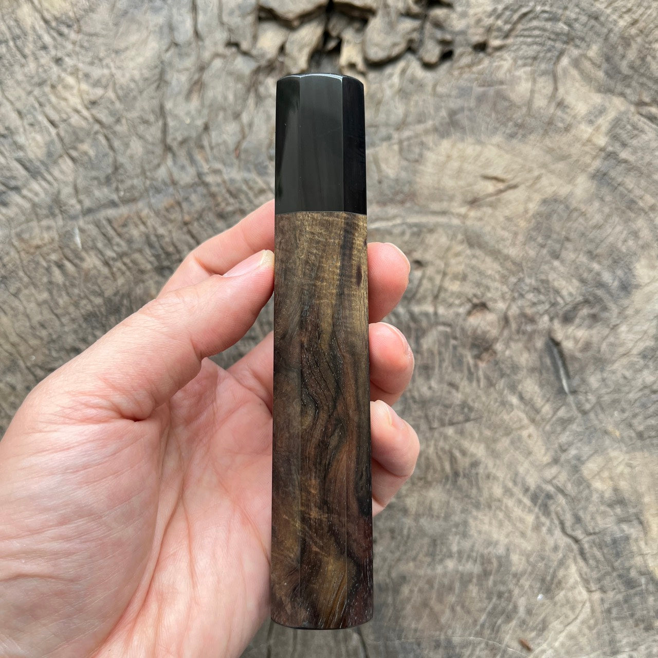 I-  Black curly Siam Rosewood Wa handle with black horn -  135mm