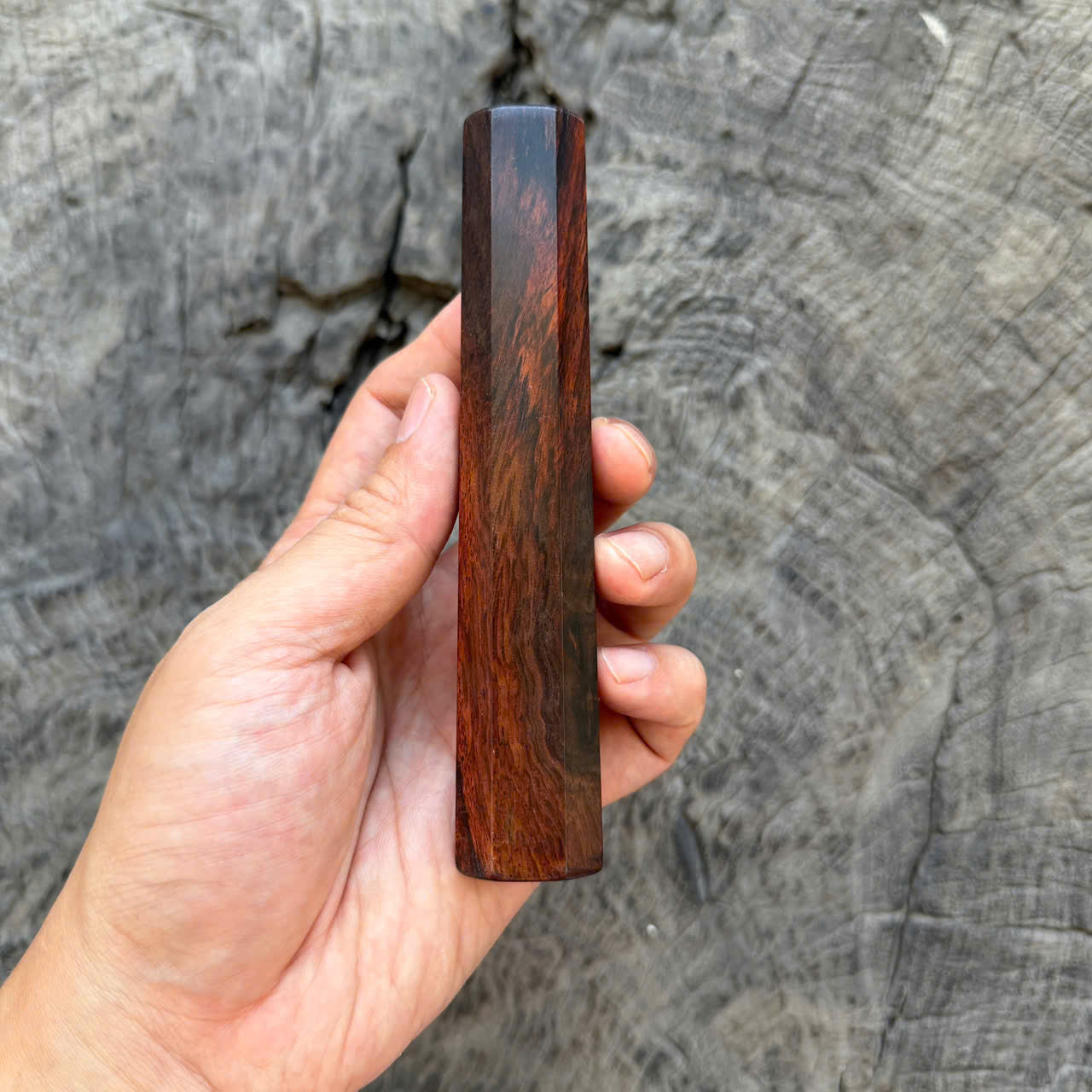 I- 33 Siamese Rosewood Wa handle, Mono, 135mm handle
