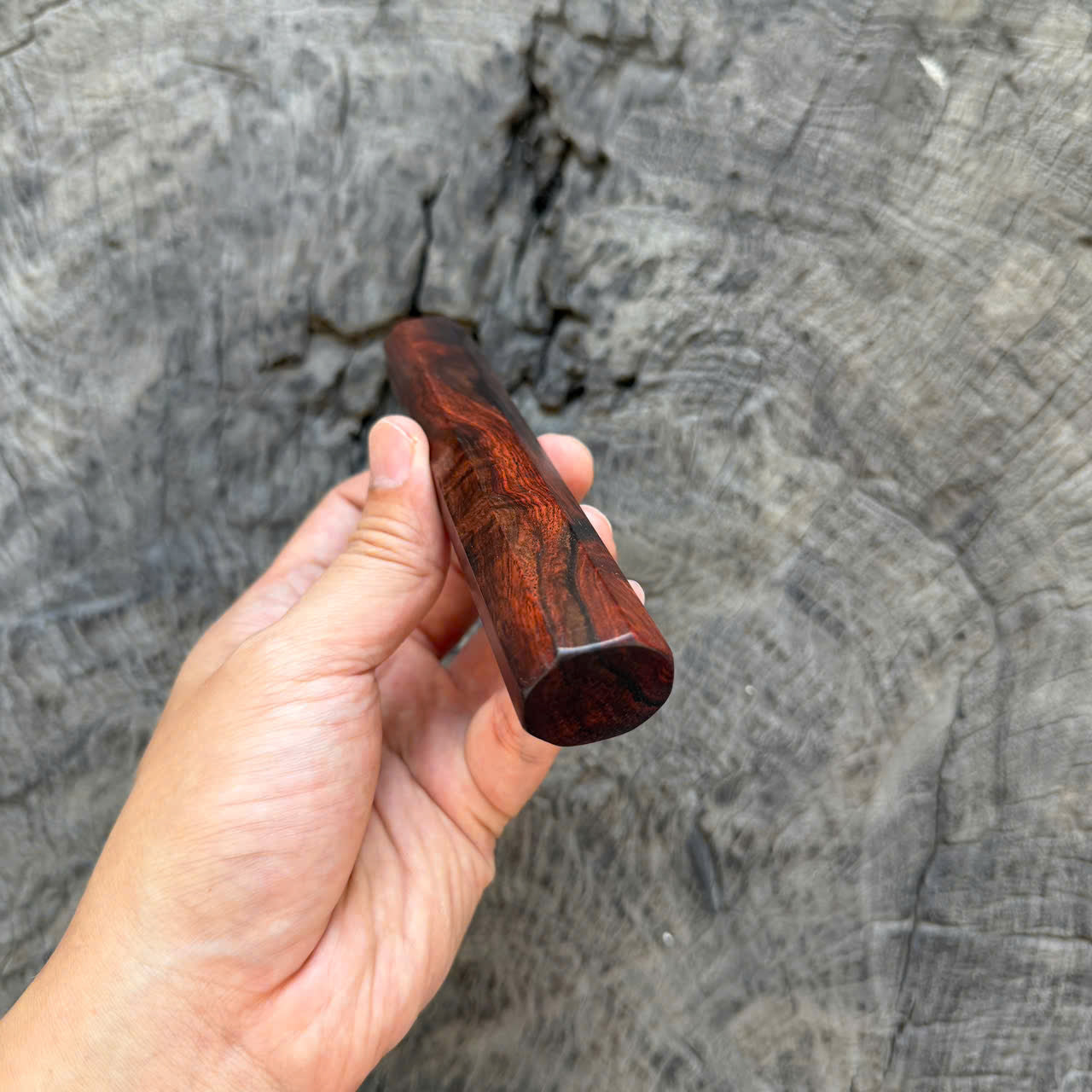 I- 33 Siamese Rosewood Wa handle, Mono, 135mm handle