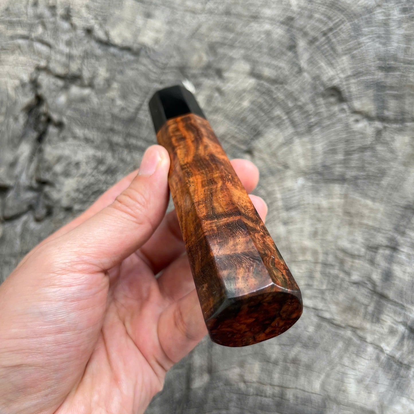 I -  18 Quilted Siam Rosewood Wa handle, Black horn ferrule - 145mm