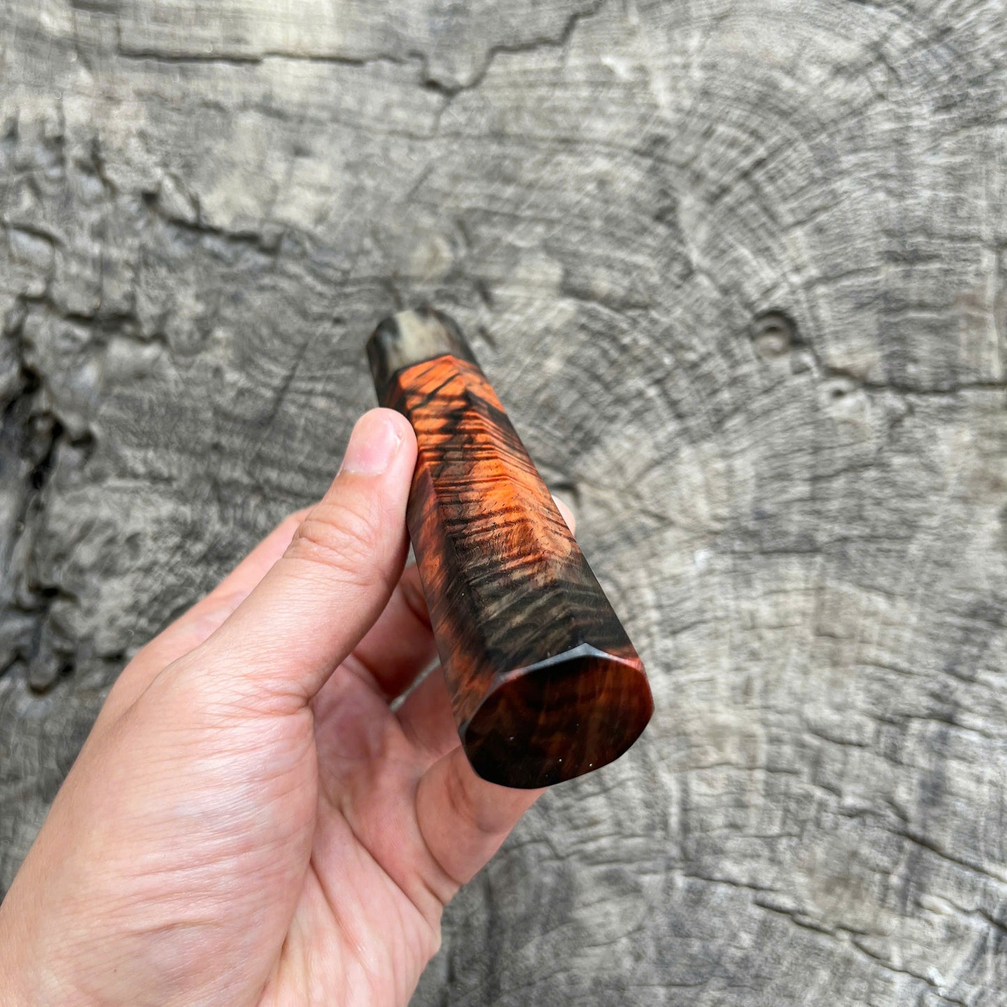 I -  Super Curly Siam Rosewood Wa handle, Marble horn ferrule, Black VG10 spacer - 145mm