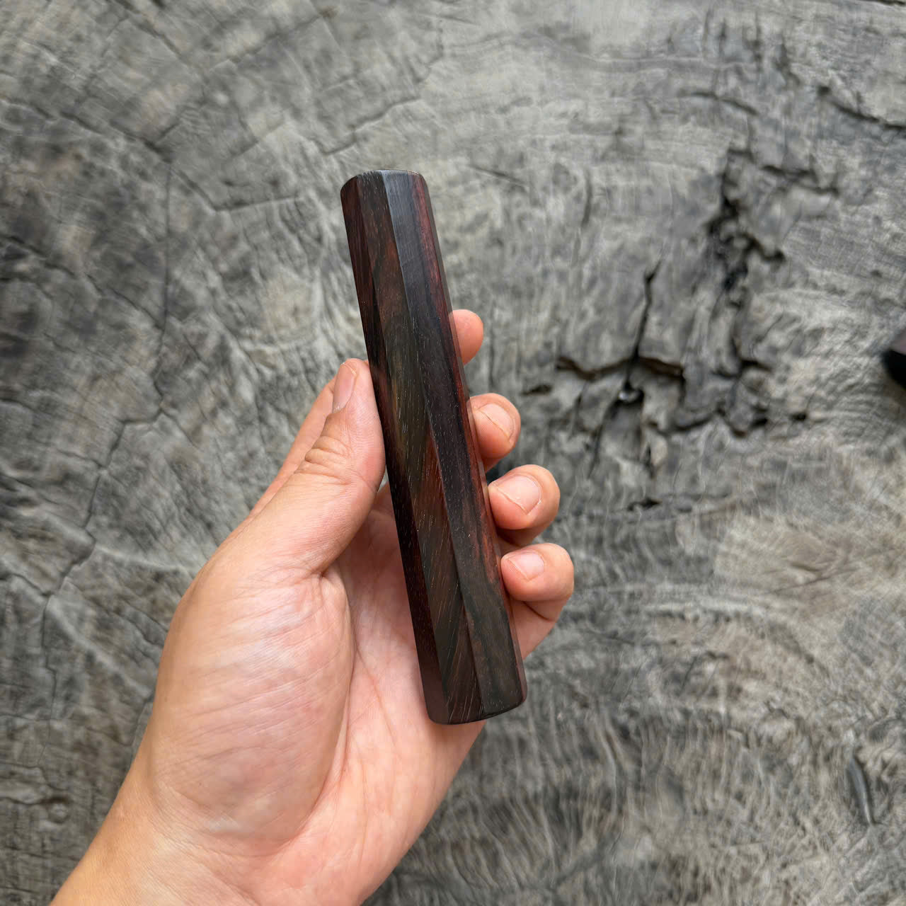 I- 47 Siamese Rosewood Wa handle, Mono, 135mm handle,