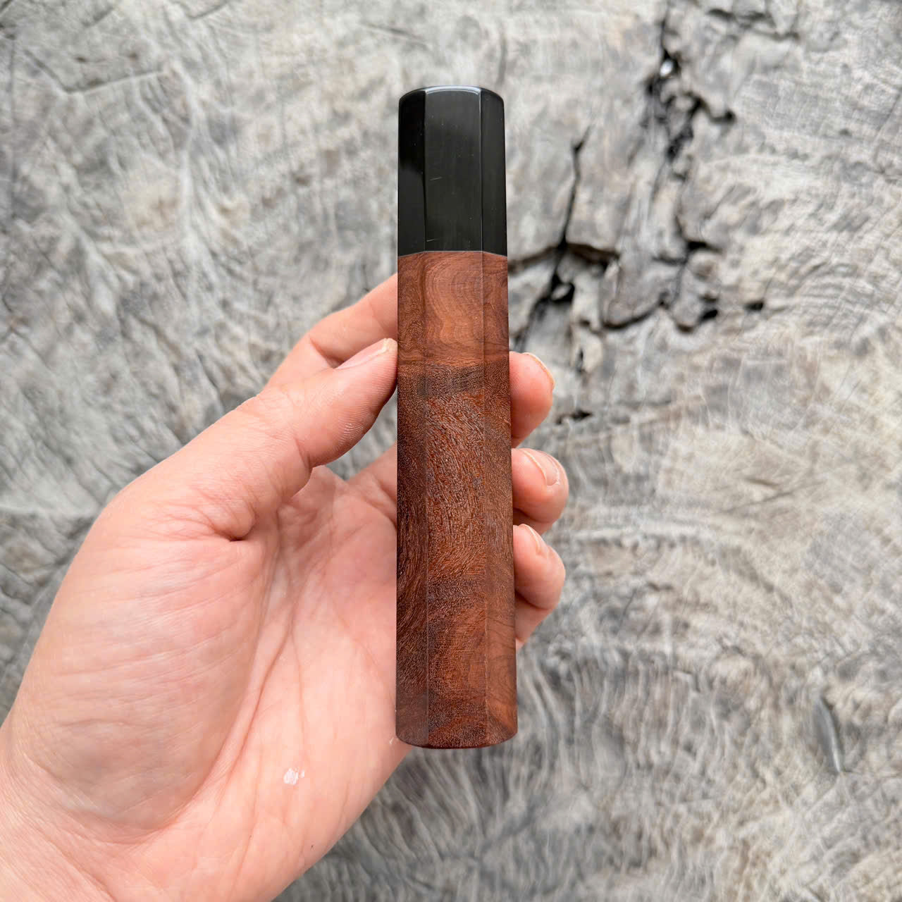 I- 2 Dark Burl Wa handle, Black horn Ferrule - 135mm