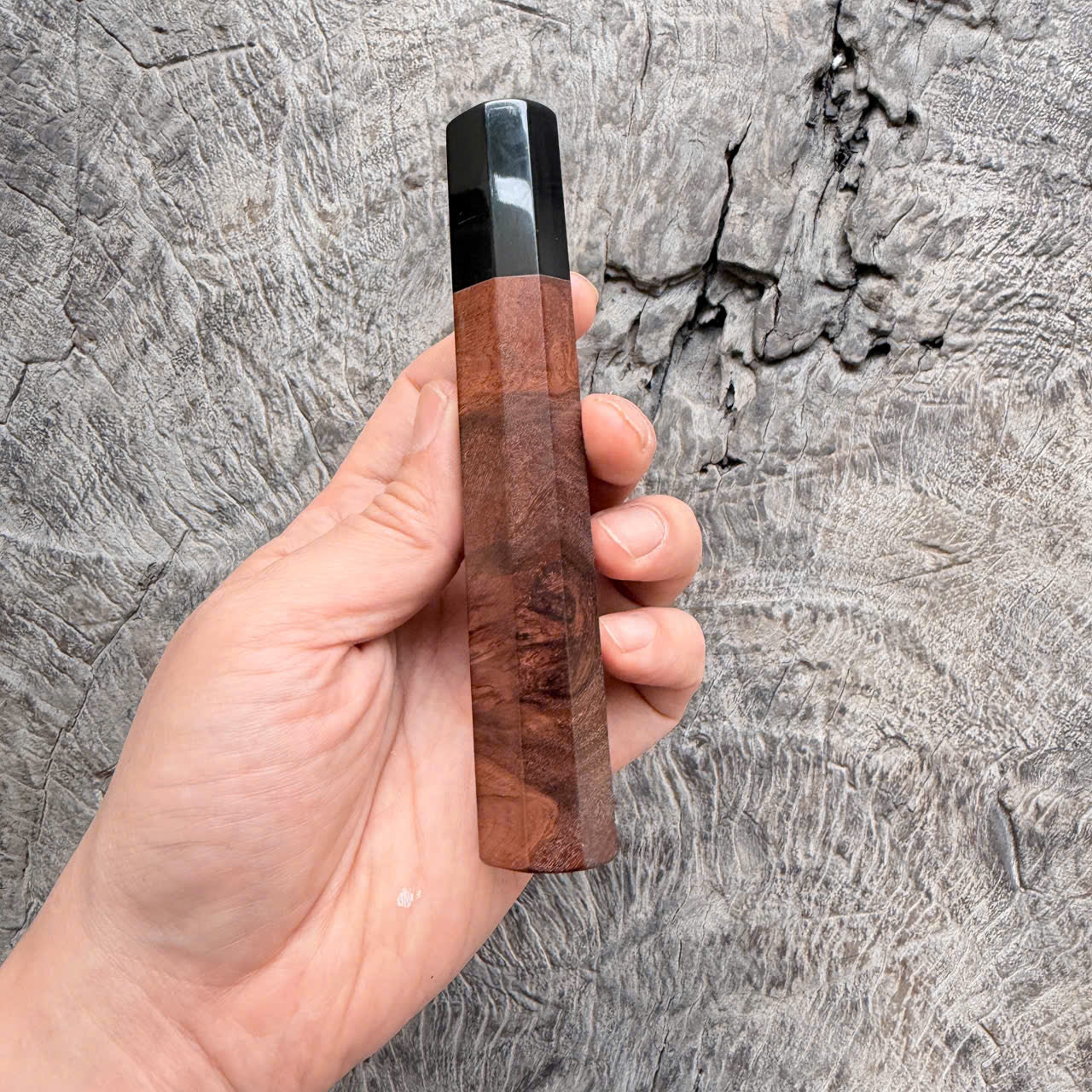 I- 2 Dark Burl Wa handle, Black horn Ferrule - 135mm