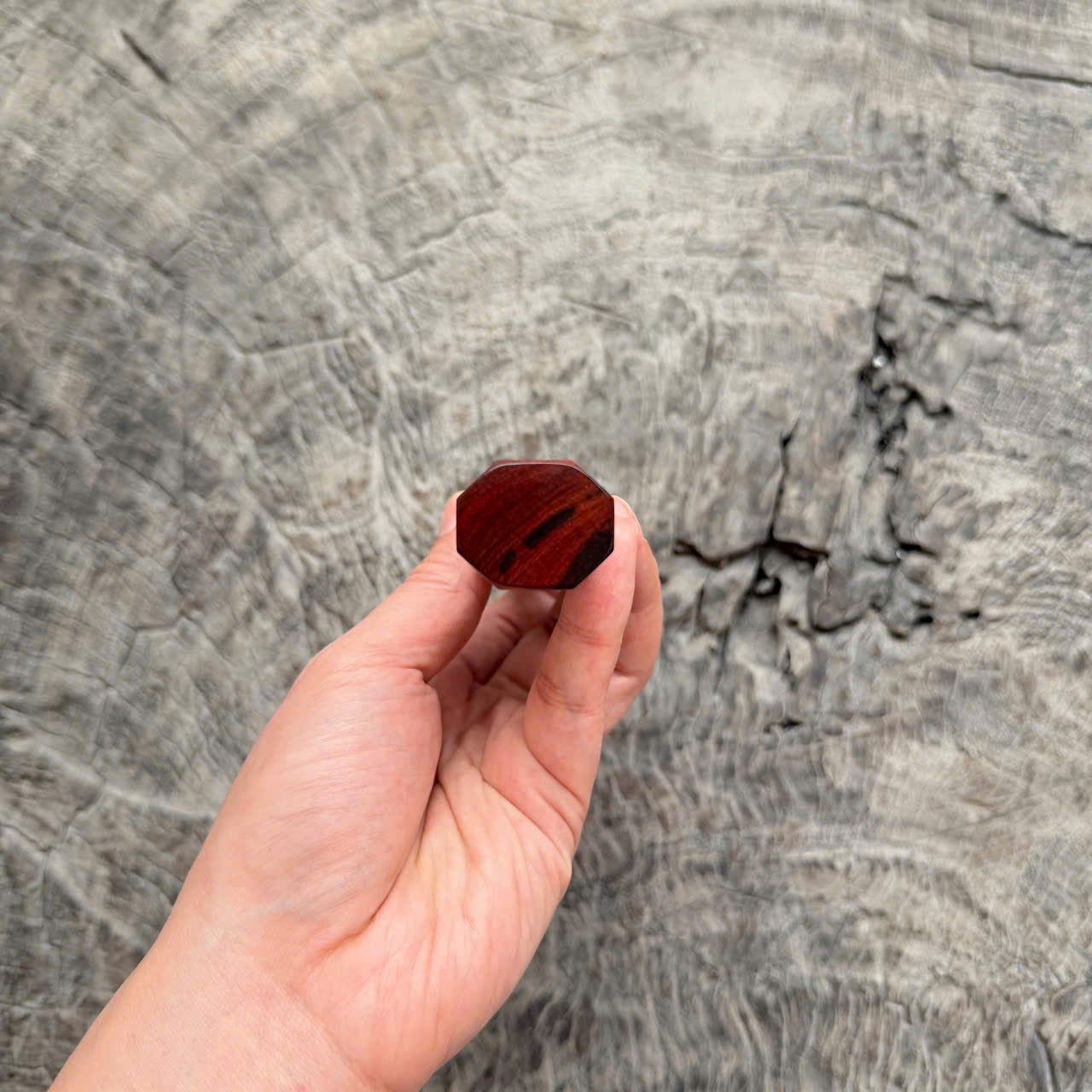 I - 11 Nice Black Red Siamese Rosewood Wa handle , marble horn Ferrule,  145 mm handle