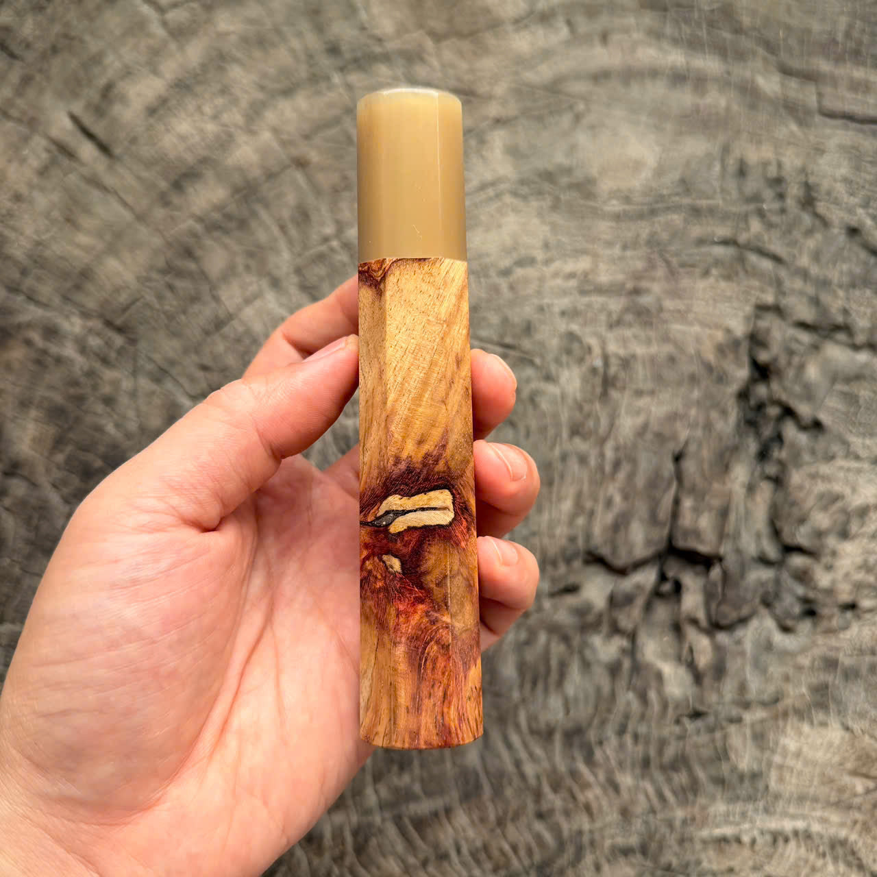 I - Rare Huanghuali wood Wa handle, Two tone Curly, Pure white horn ferrule, 140 mm handl