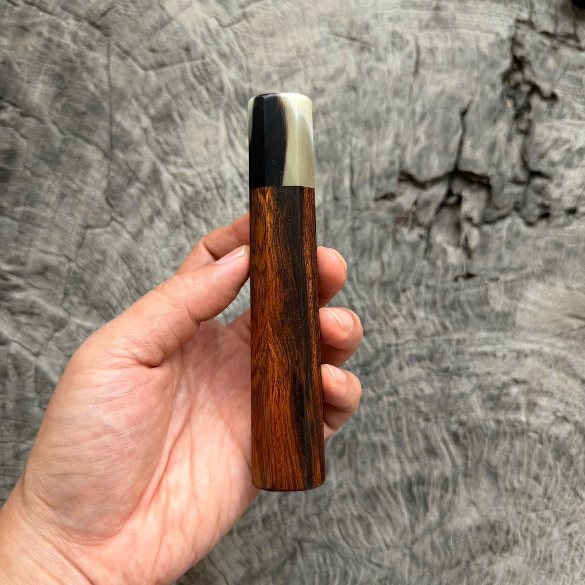 I- 11 Dark Desert Ironwood Wa handle, Black Cream horn ferrule, 135mm handle