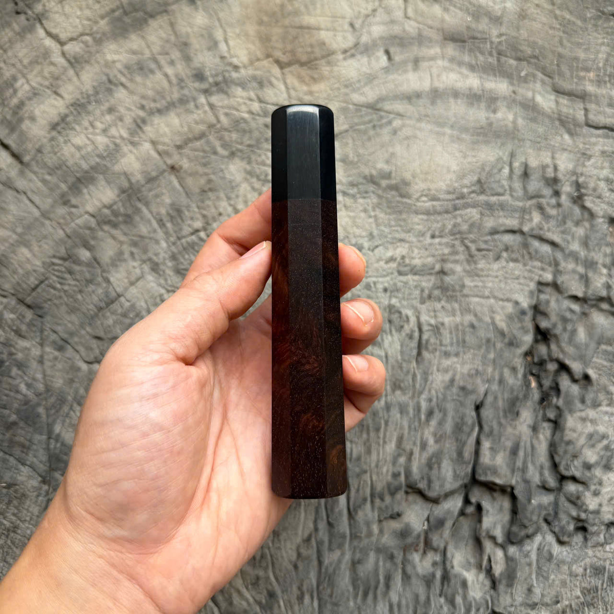 I- 69 Siamese Rosewood Wa handle, Black Horn Ferrule, 135mm handle