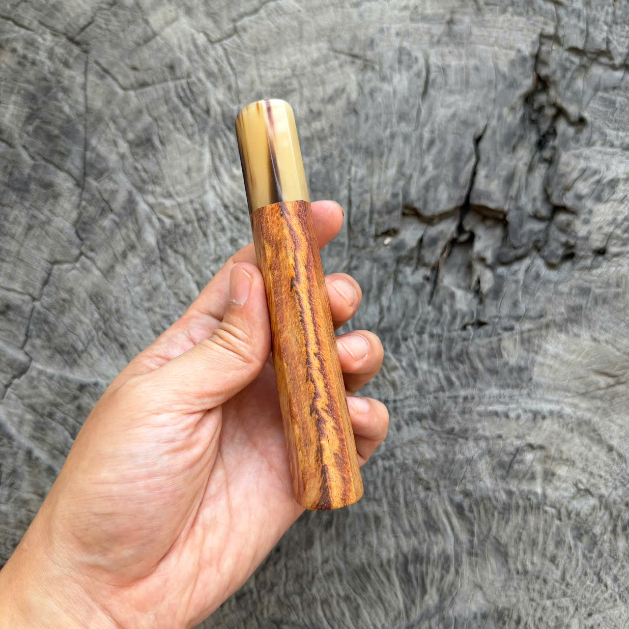 I- Rare Huanghuali Wa handle, Marble horn ferrule, 135mm handle