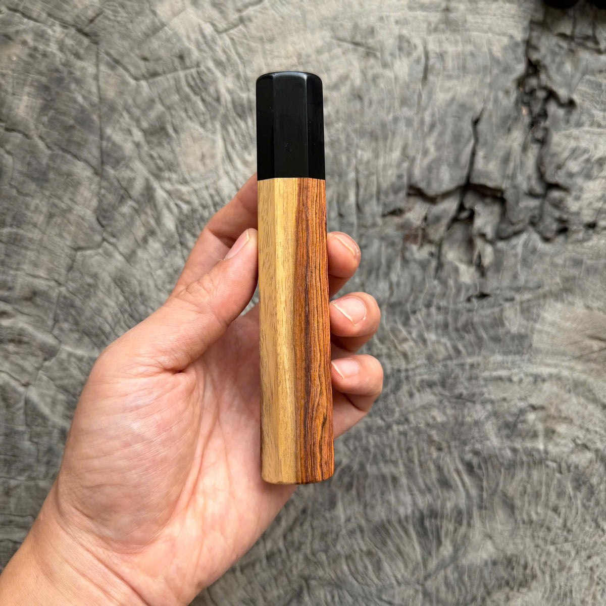 I- Nice Two Tone Huanghuali Wa handle, Black horn ferrule, 135mm handle