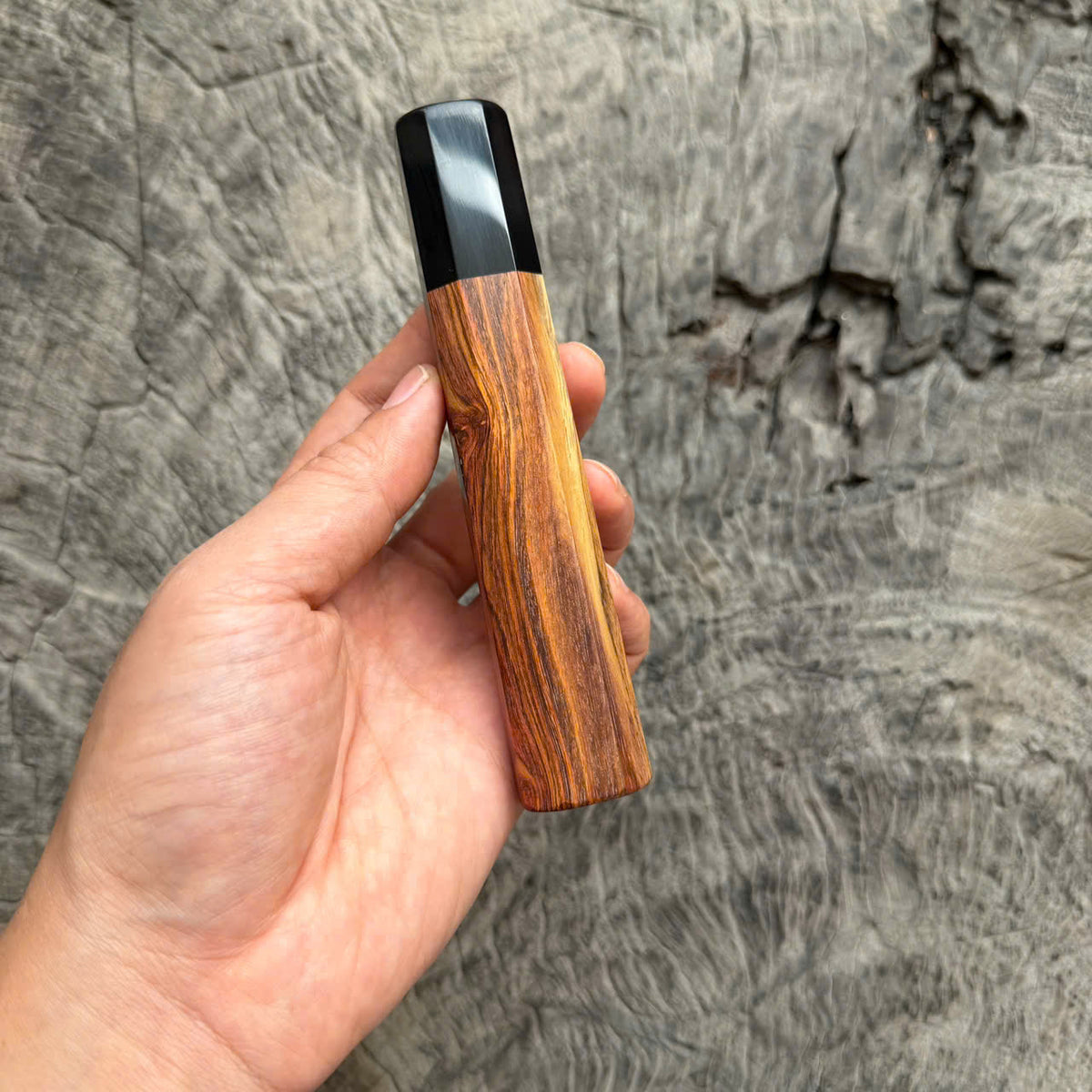 I- Nice Two Tone Huanghuali Wa handle, Black horn ferrule, 135mm handle