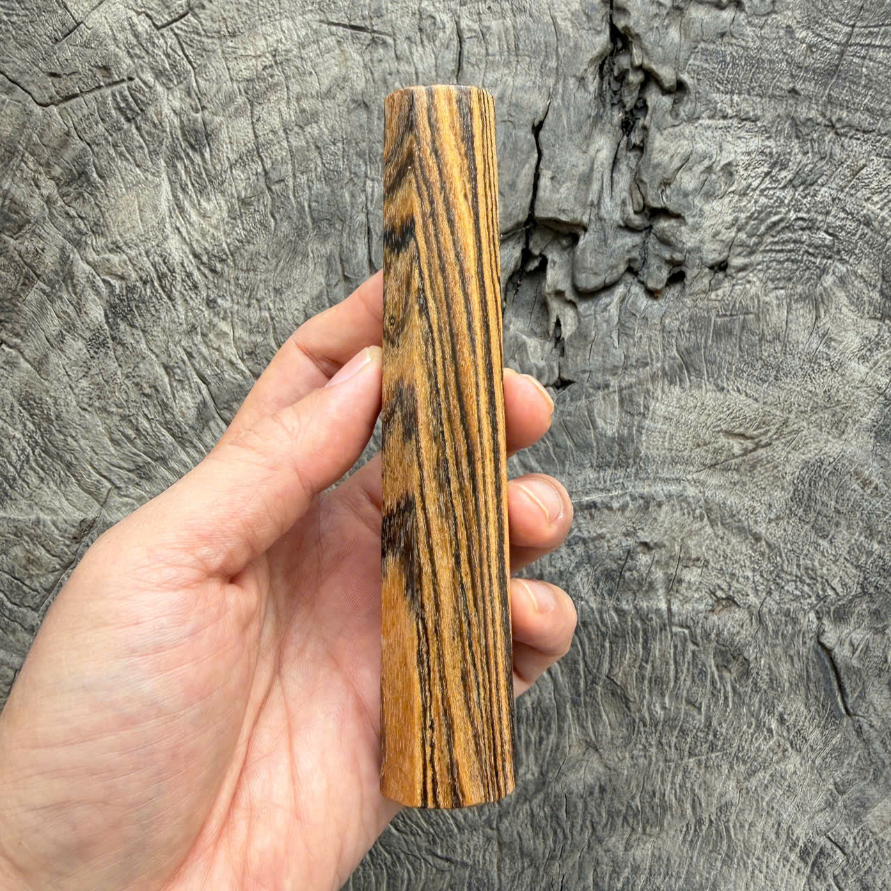 I - 2 Bocote Wa handle, Mono -  140 mm