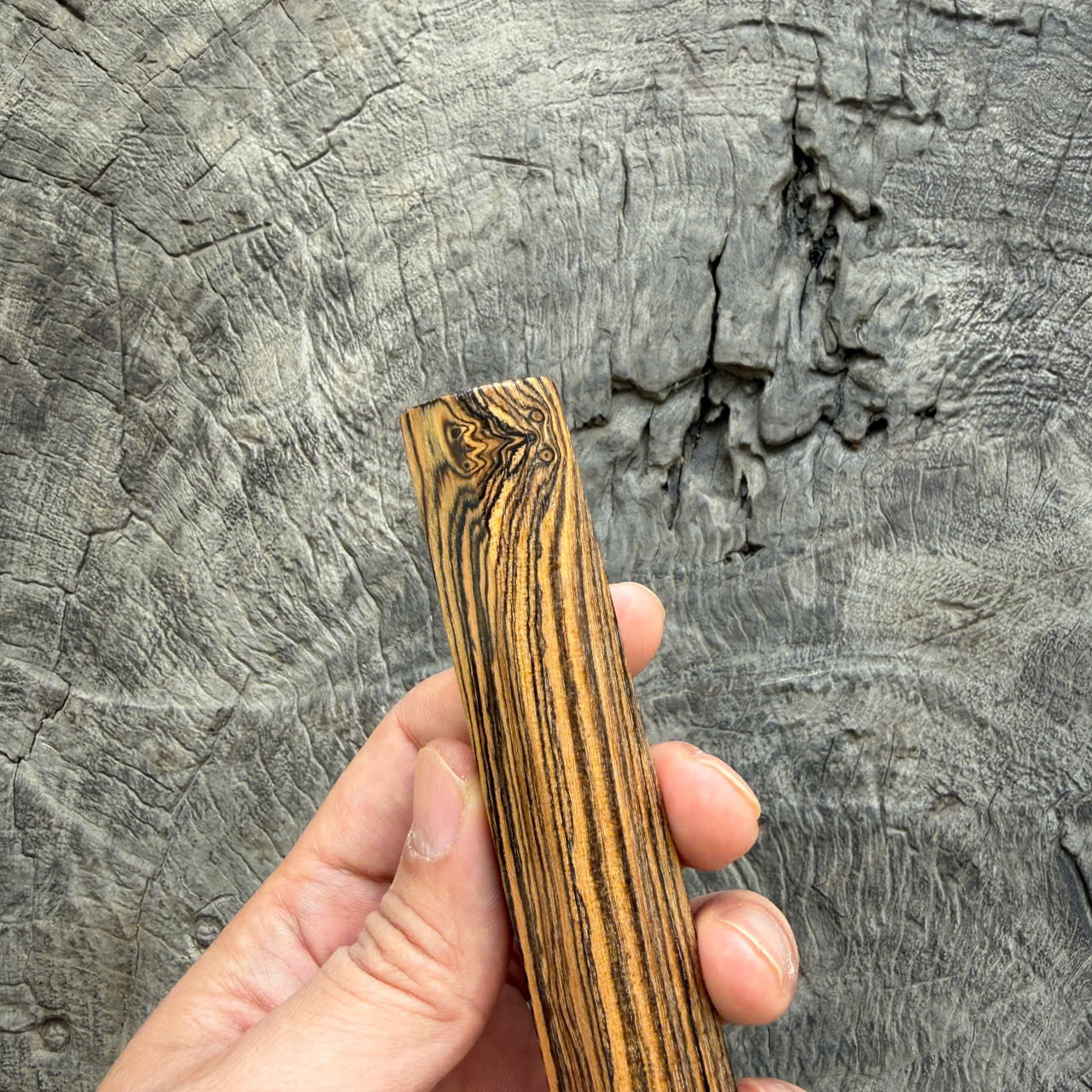 I - 2 Bocote Wa handle, Mono -  140 mm