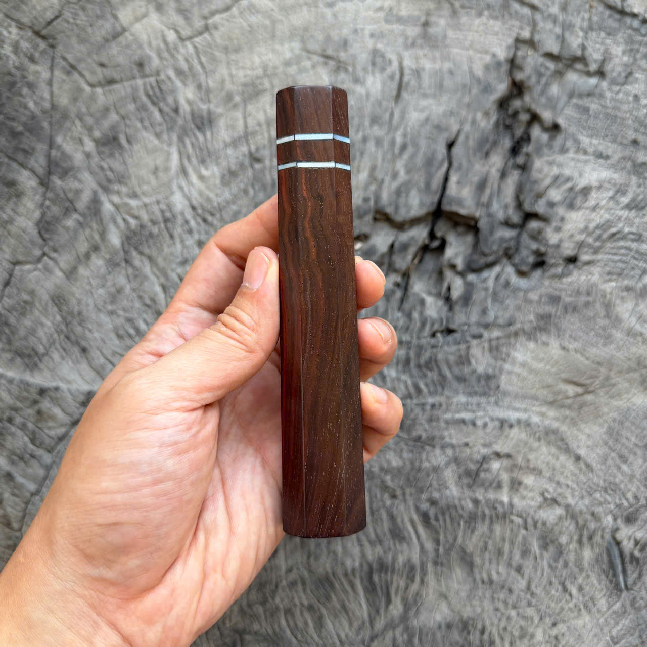I -Siamese Rosewood with Mother of Pearl Inlay, Mono, 140mm handle