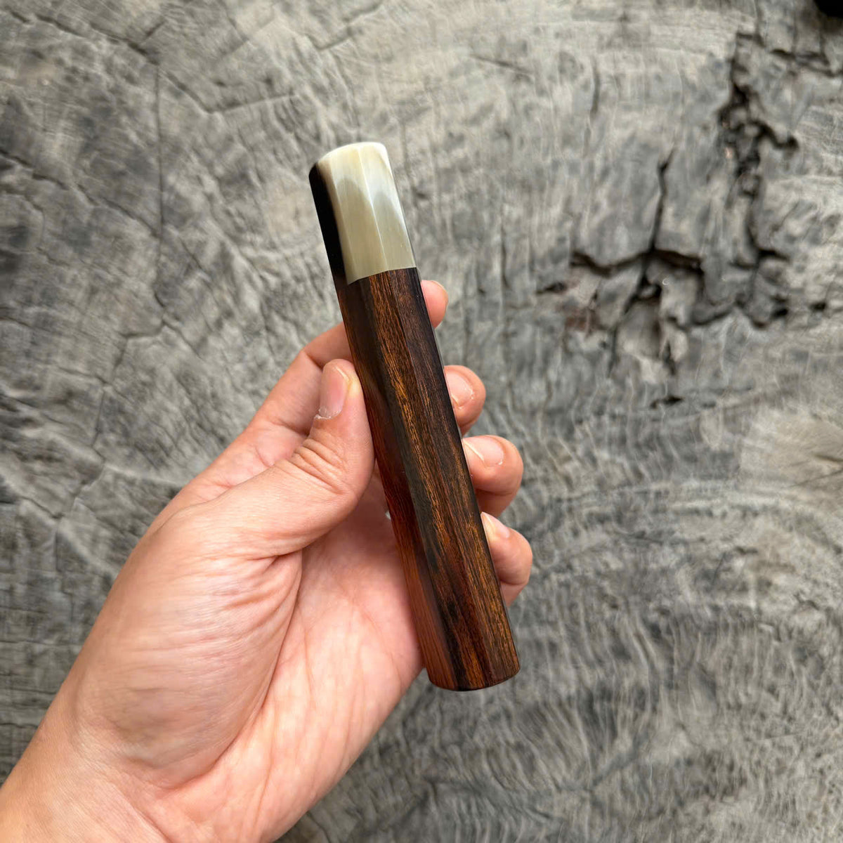 I- 11 Dark Desert Ironwood Wa handle, Black Cream horn ferrule, 135mm handle