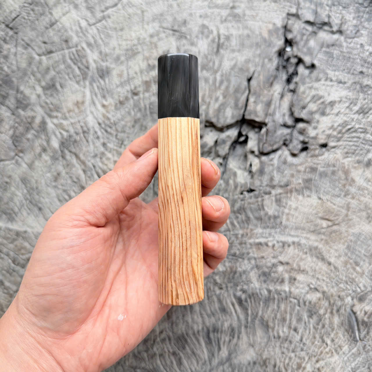 I- 4 Japanese Cedar Wa handle, Black horn Ferrule - 135mm