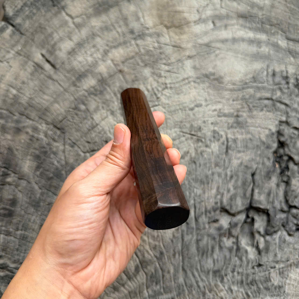 I - 70 Dark Curly Siamese Rosewood Wa handle, Mono, 145 mm handle