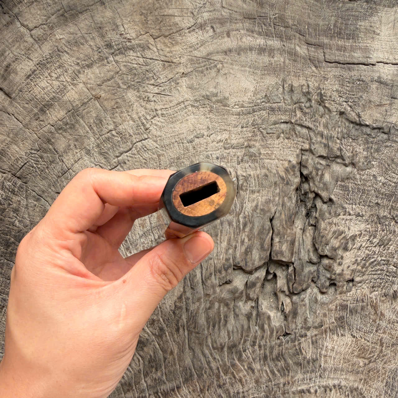 I- 3 Eye Rosewood Wa handle, Black White horn Ferrule - 135mm